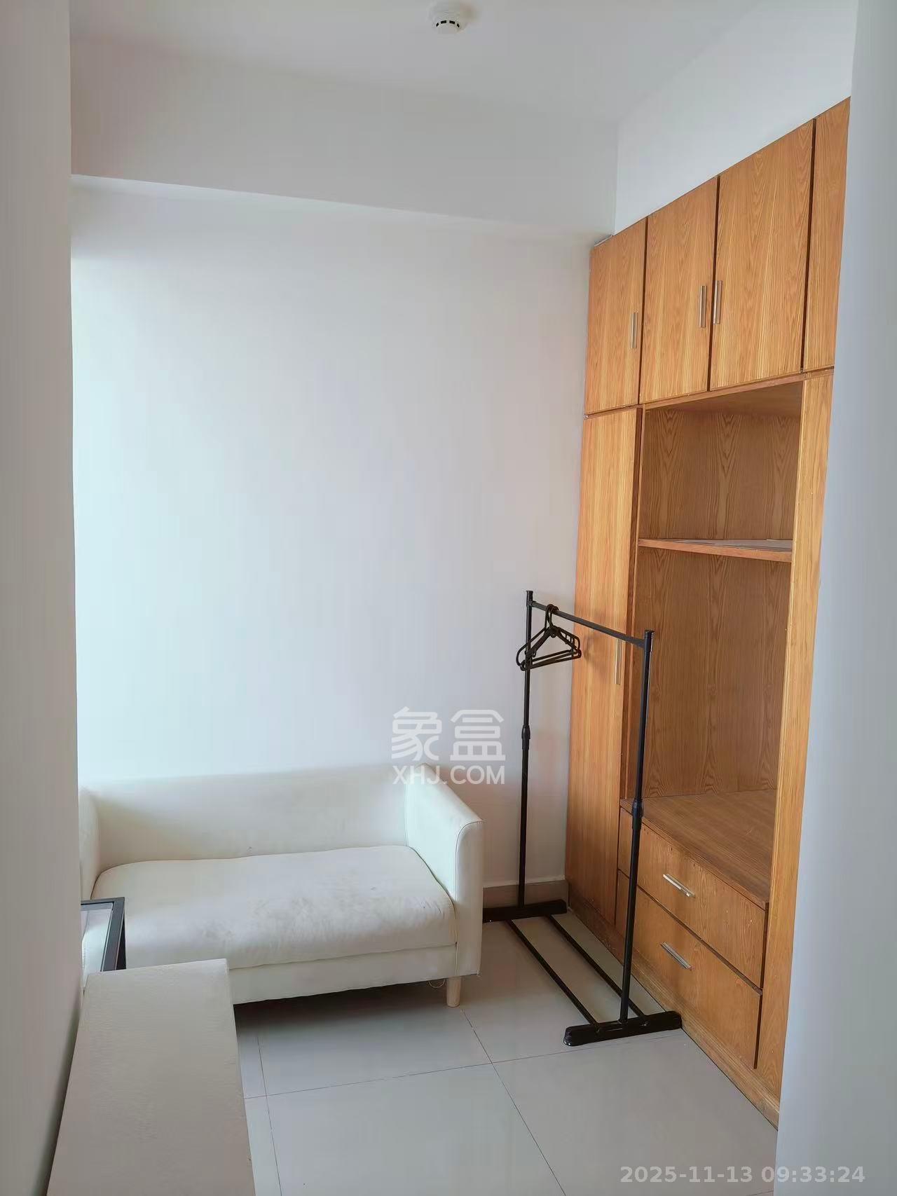 时代先锋  1室0厅0卫    850.0元/月室内图