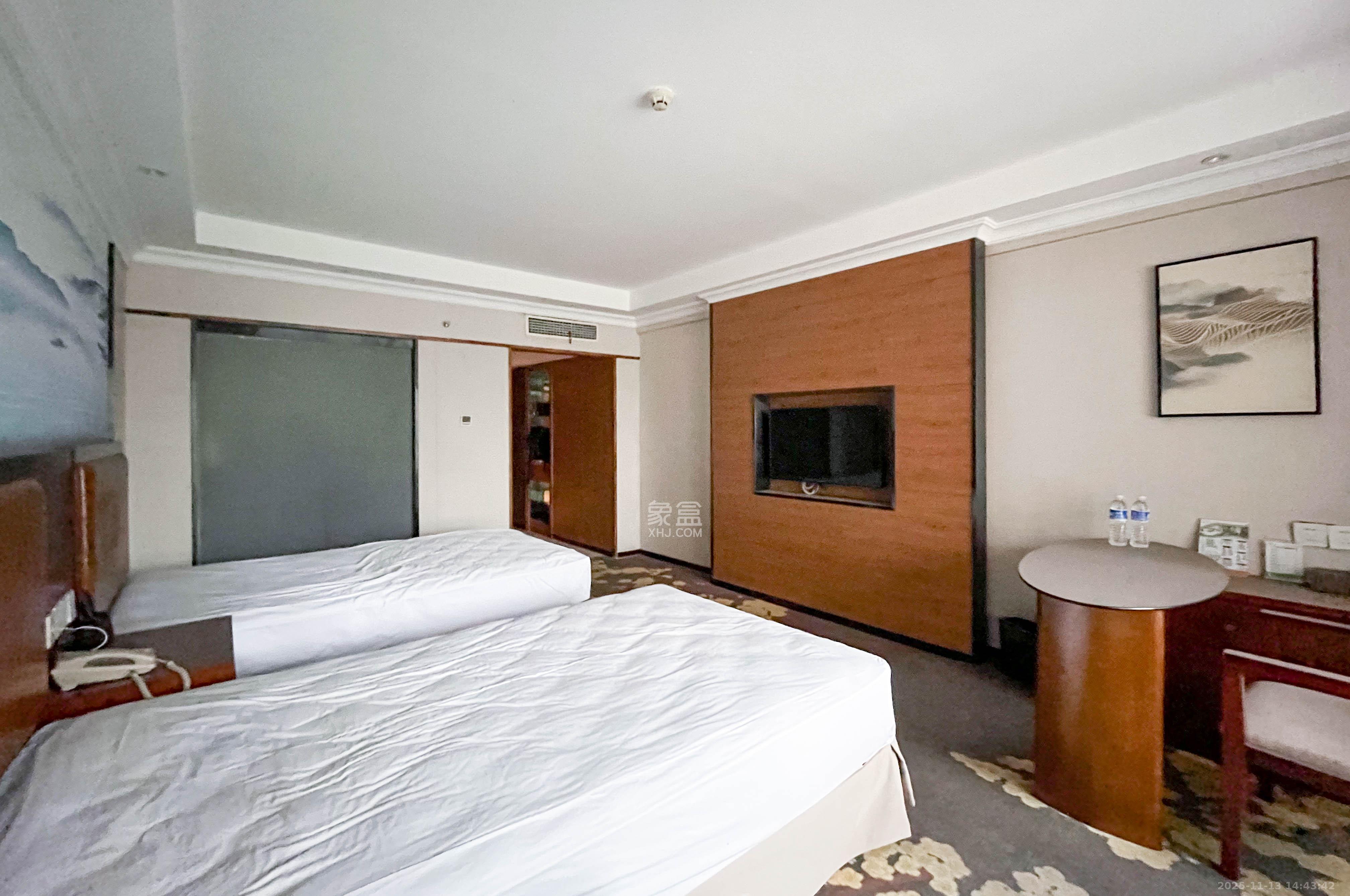 玛依拉山庄 2室1厅1卫 60.0万 玛依拉山庄 2室1厅1卫 60.0万其他