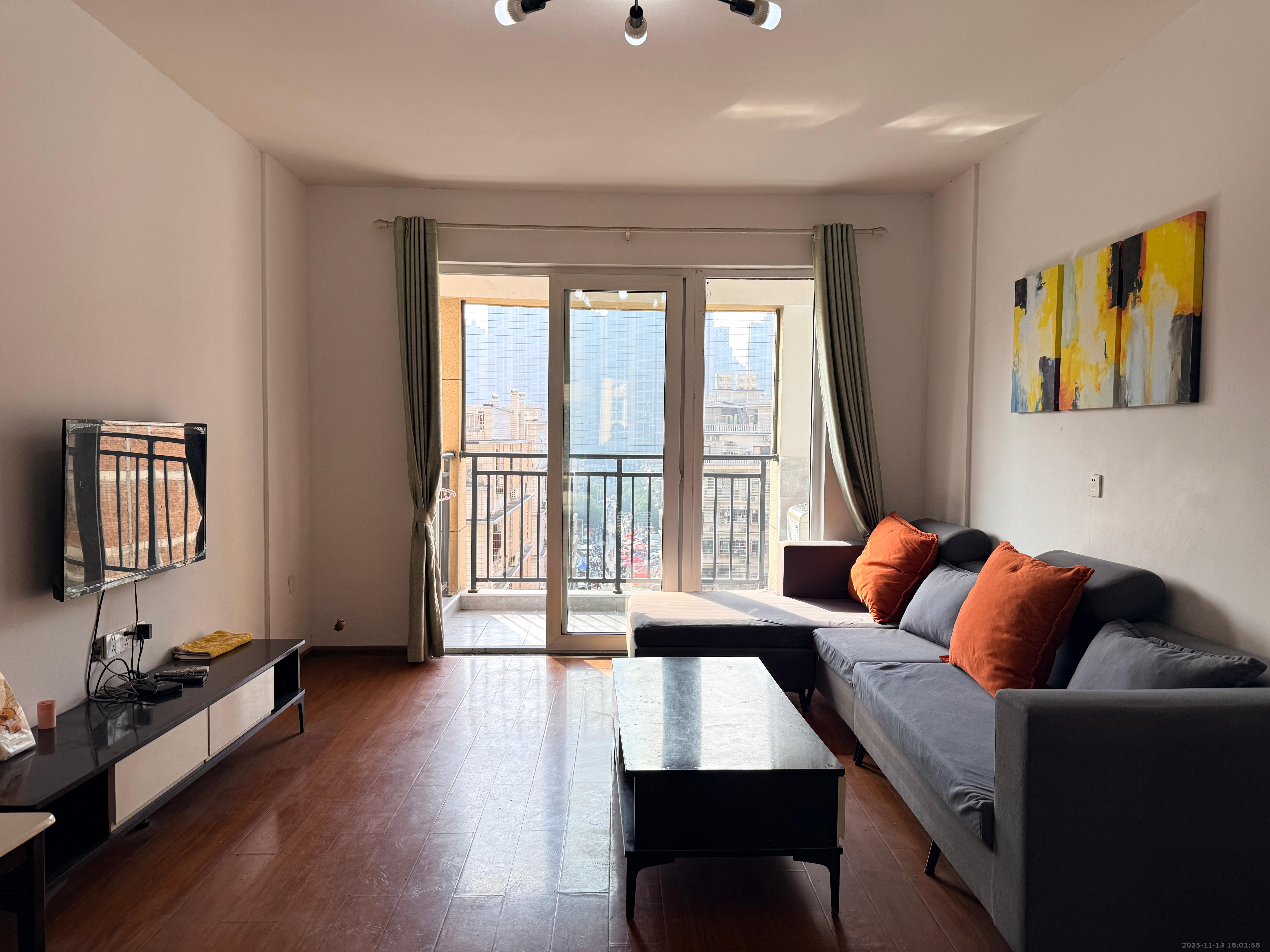 嘉宇银杉（嘉宇西苑）  3室2厅2卫    2100.0元/月室内图