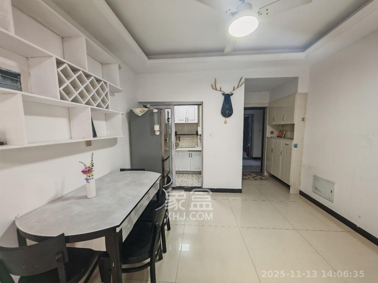 美麓阳光 2室2厅1卫 2400.0元/月 美麓阳光 2室2厅1卫 2400.0元/月室内图