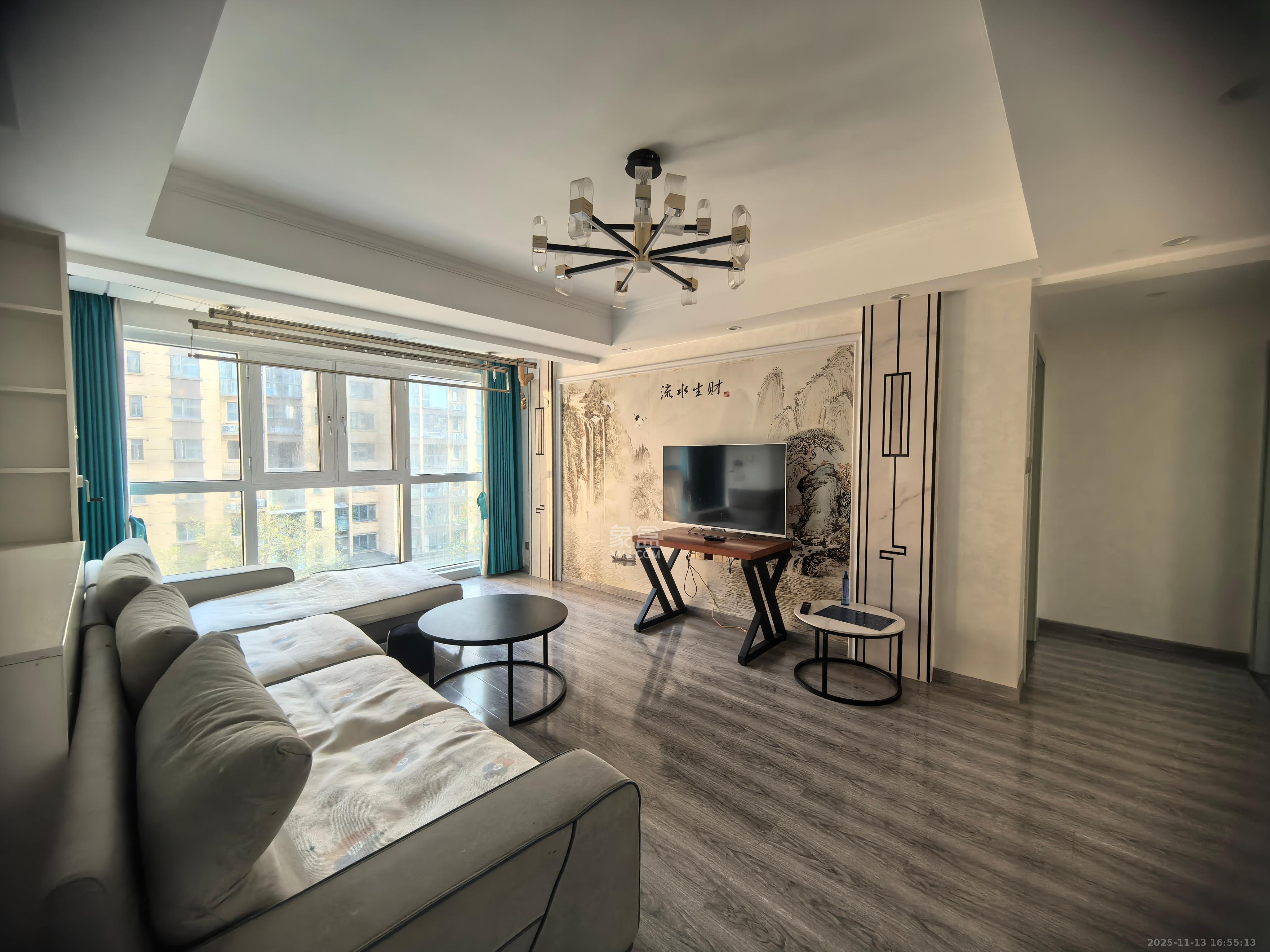 卢浮原著 3室2厅2卫 2200.0元/月 卢浮原著 3室2厅2卫 2200.0元/月室内图