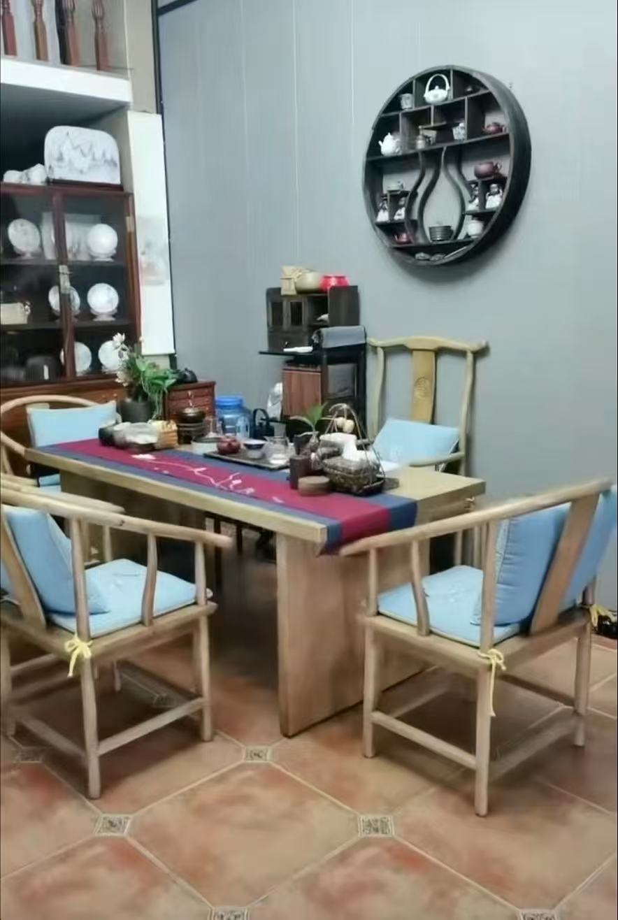 福中福商业城  2室2厅1卫    50.0万客厅