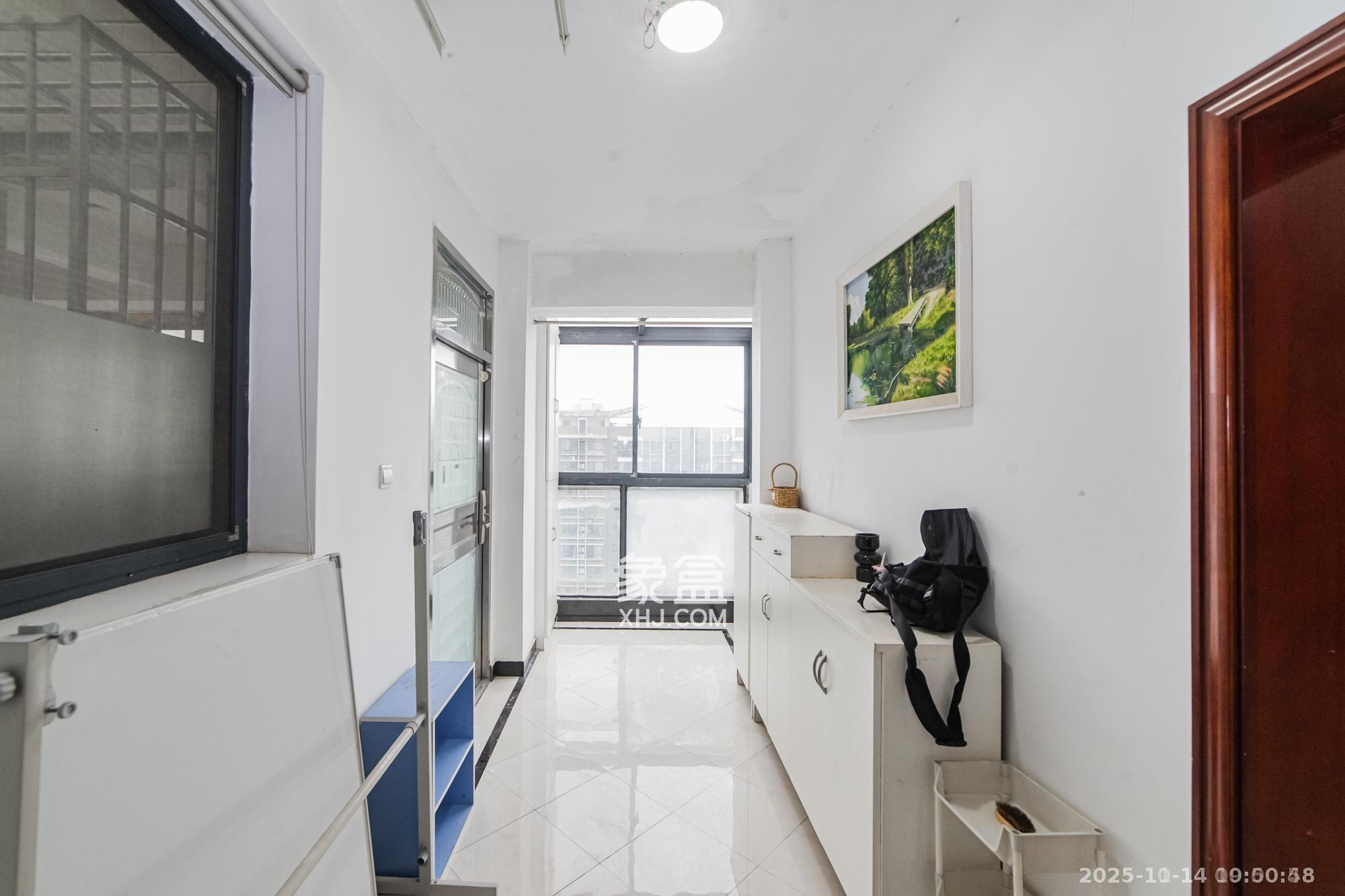 湘江世纪城赏江苑 2室1厅1卫 2000.0元/月 湘江世纪城赏江苑 2室1厅1卫 2000.0元/月室内图