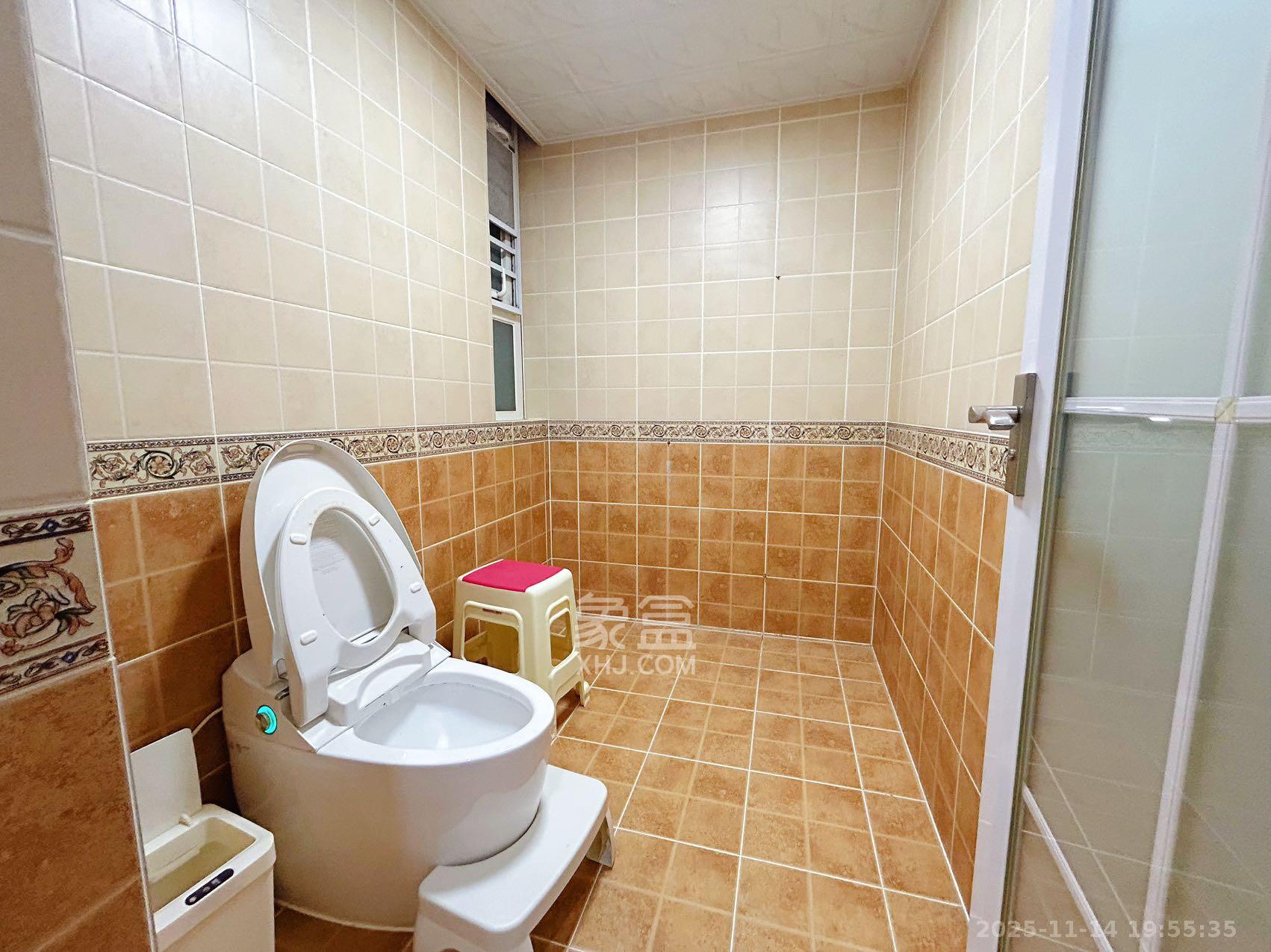 北辰三角洲B2E2区 3室2厅2卫 3800.0元/月 北辰三角洲B2E2区 3室2厅2卫 3800.0元/月室内图