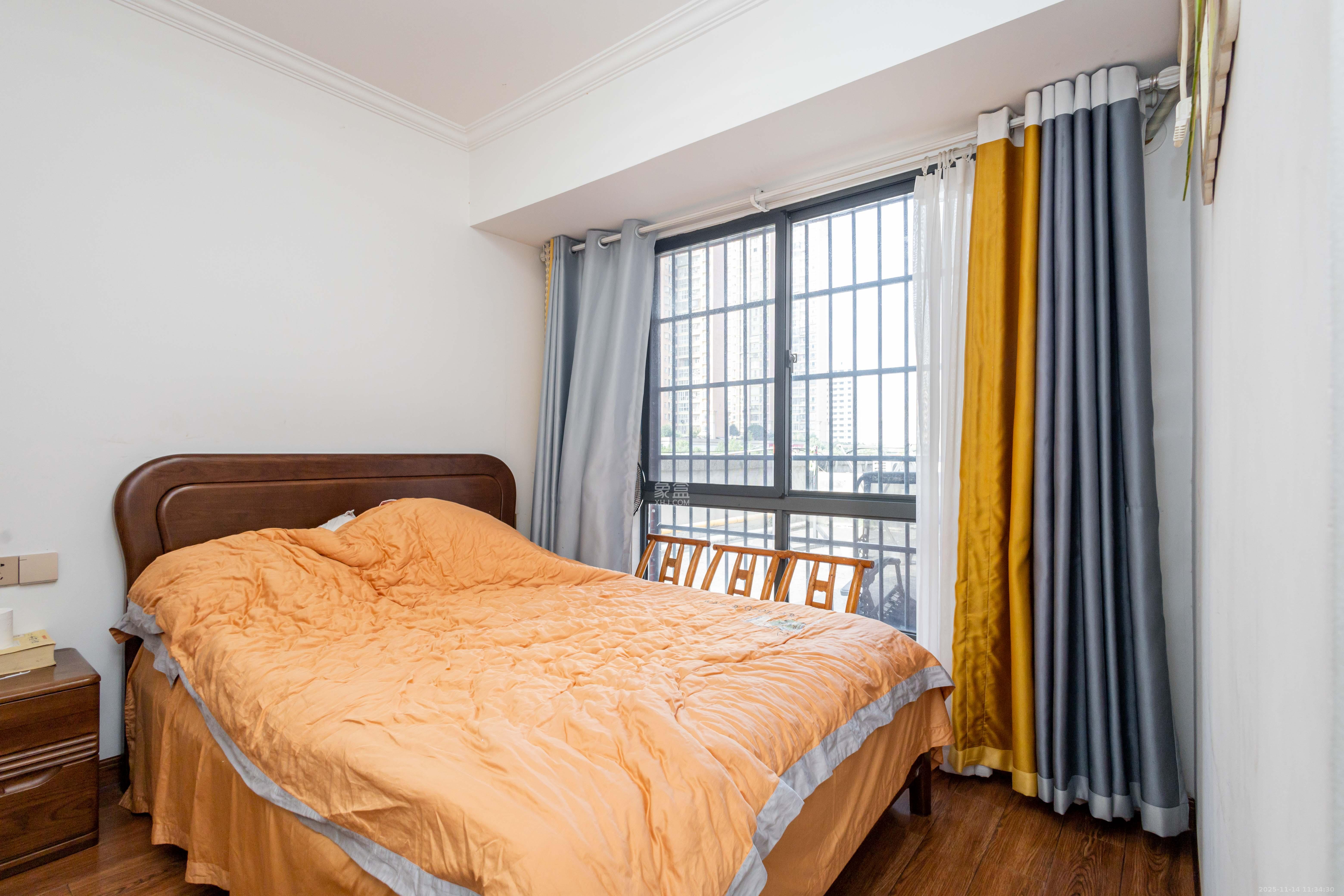 海德公园 4室2厅1卫 89.8万 海德公园 4室2厅1卫 89.8万卧室