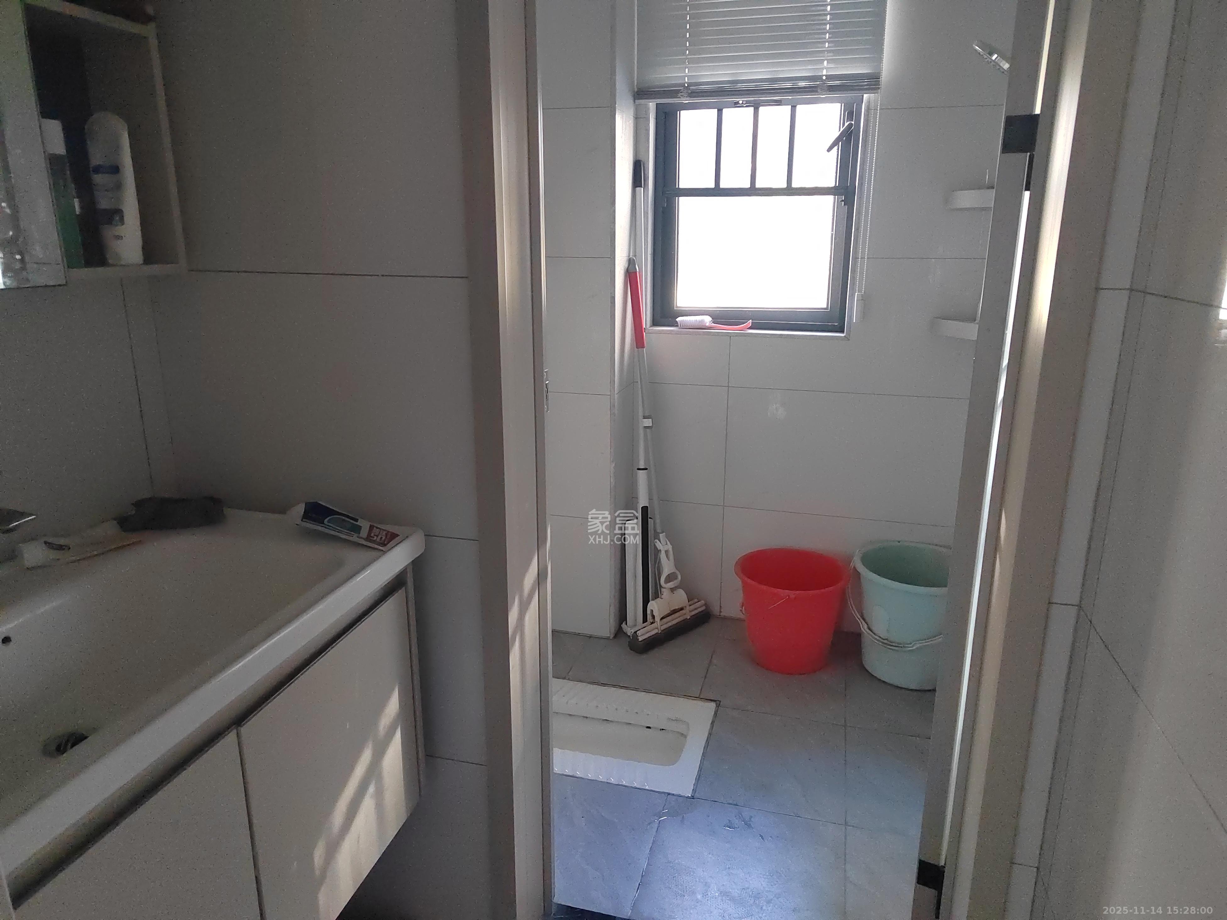 中建钰和城 4室2厅2卫 3800.0元/月 中建钰和城 4室2厅2卫 3800.0元/月室内图