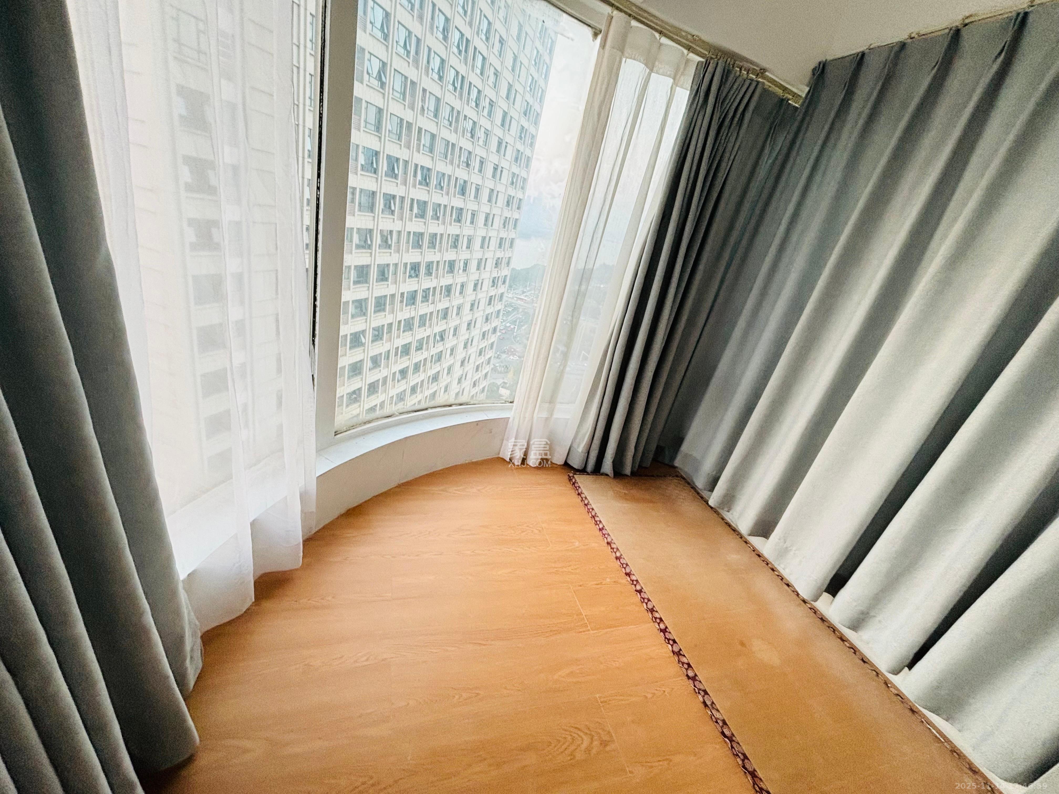 汀兰雅苑  1室1厅1卫    2600.0元/月室内图