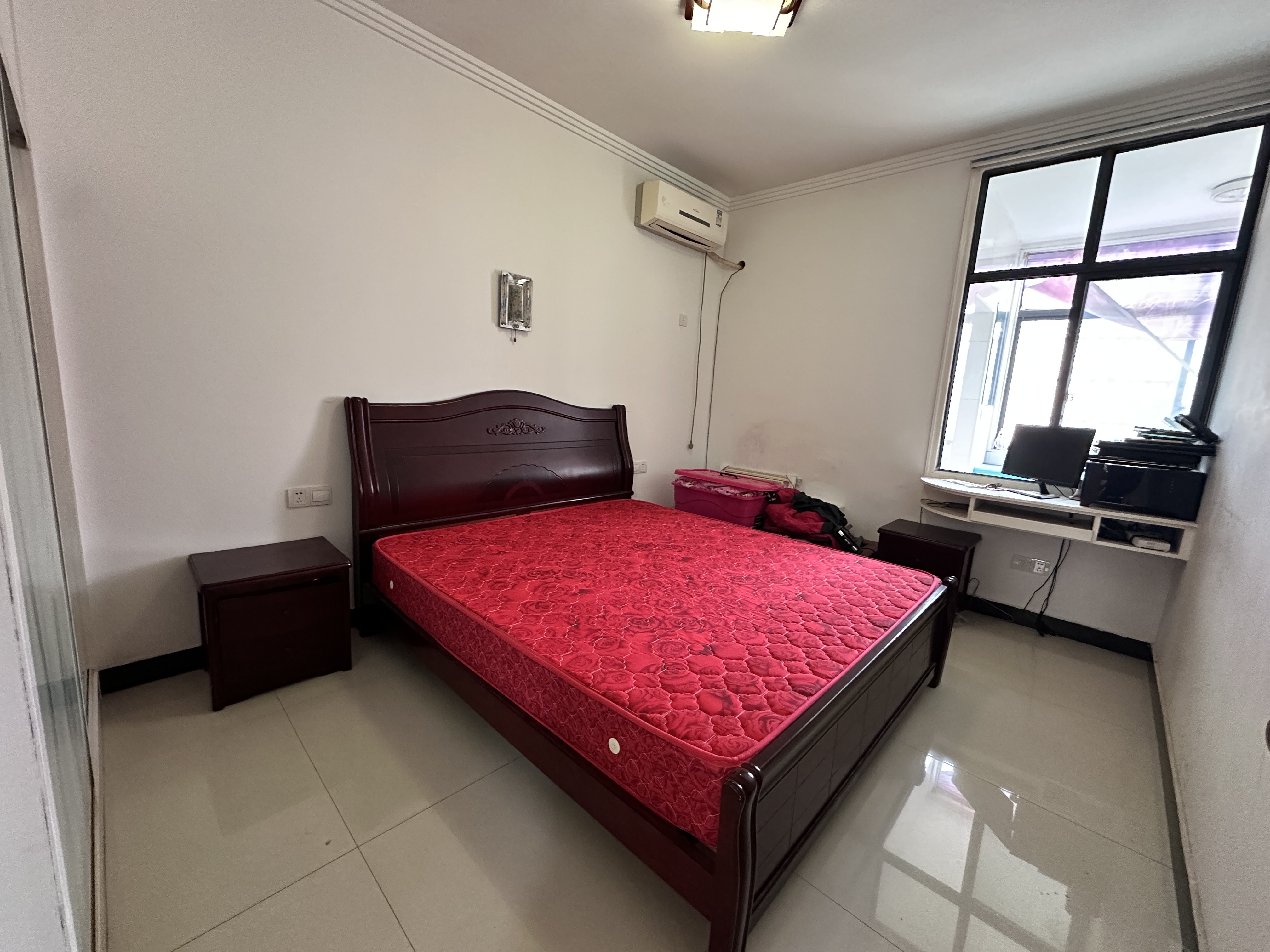 四海花园  2室1厅1卫    800.0元/月