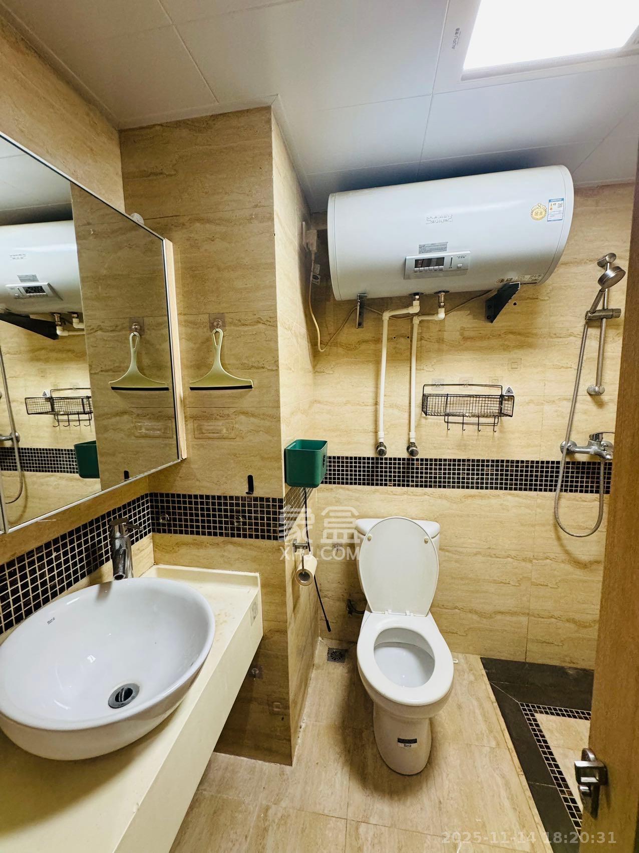 万科金域华府一期 1室1厅1卫 1500.0元/月 万科金域华府一期 1室1厅1卫 1500.0元/月室内图