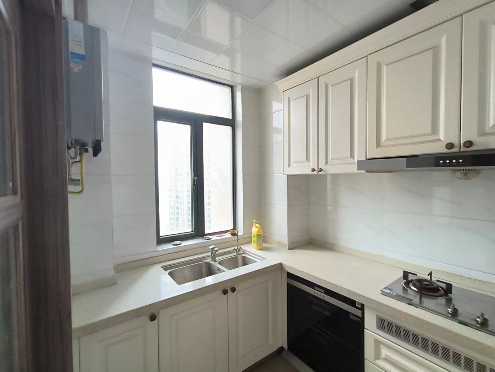 华耀碧桂园十里江湾嘉誉 5室0厅0卫 2600.0元/月 华耀碧桂园十里江湾嘉誉 5室0厅0卫 2600.0元/月室内图