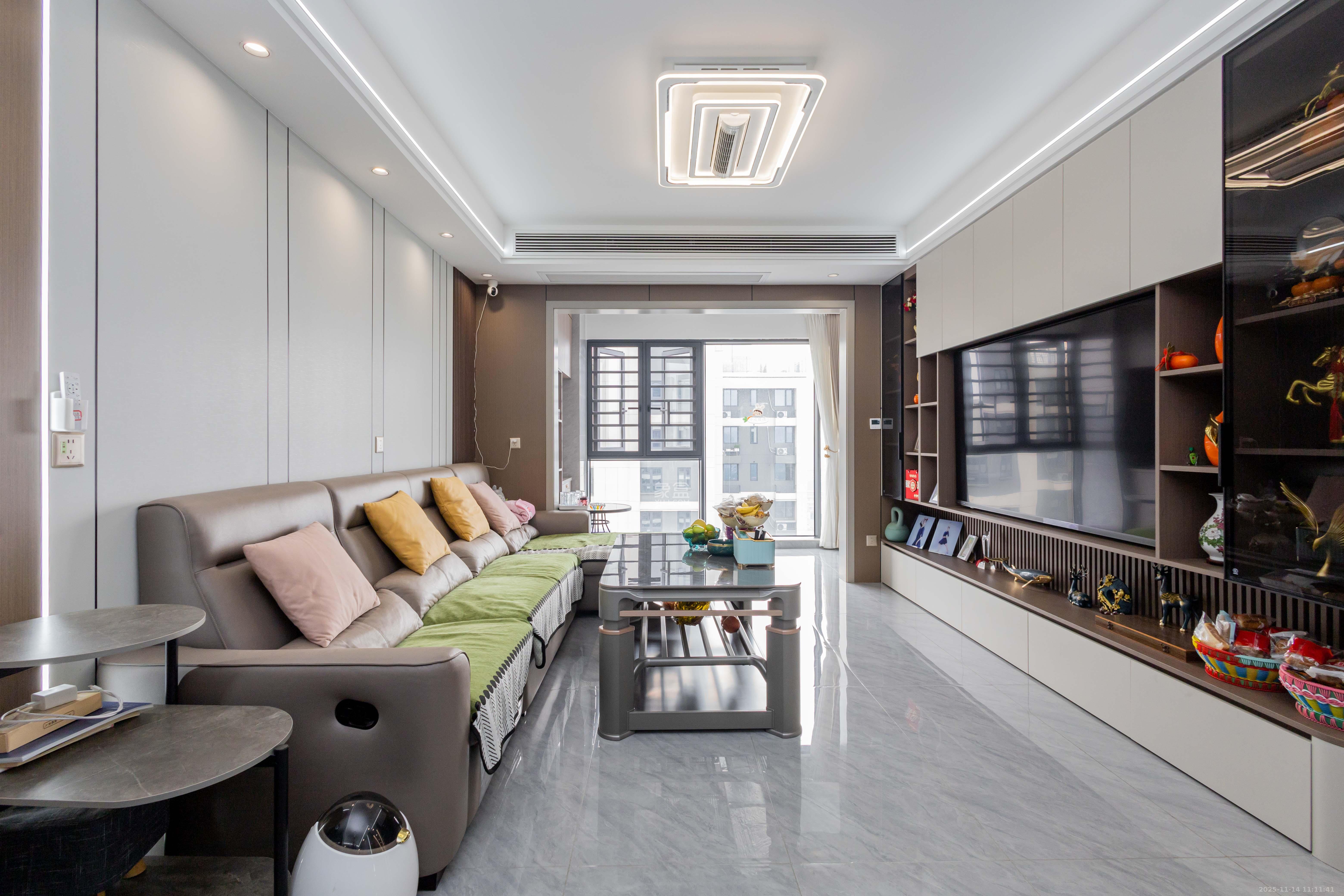 新力菩悦星都汇  4室2厅2卫    148.0万