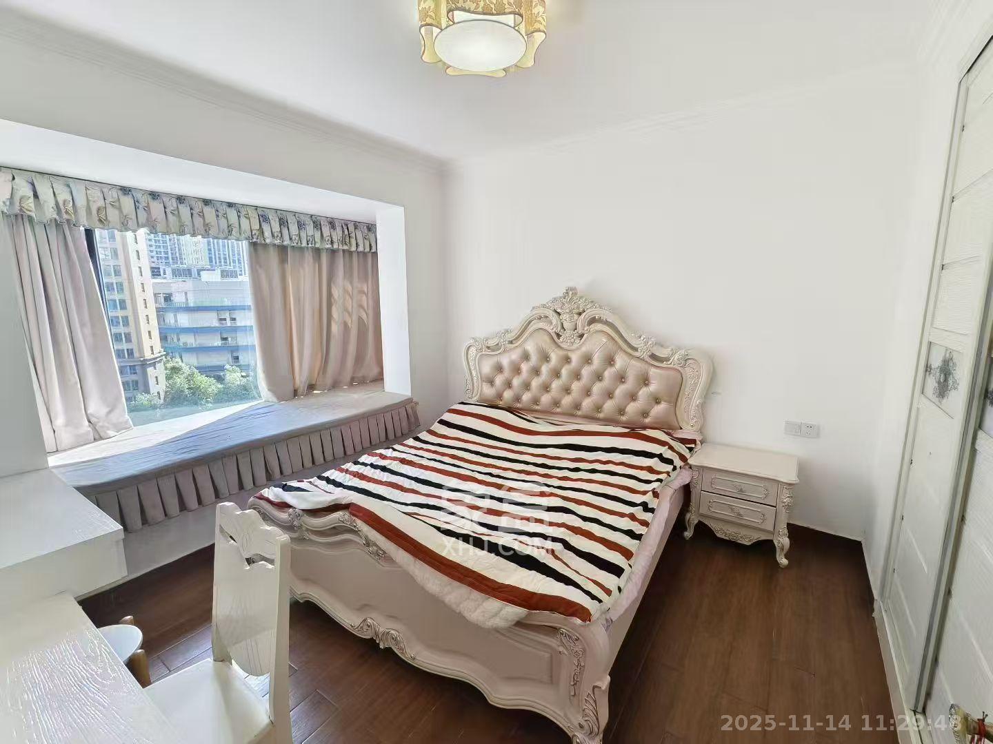 方略城市广场  3室2厅1卫    1950.0元/月室内图