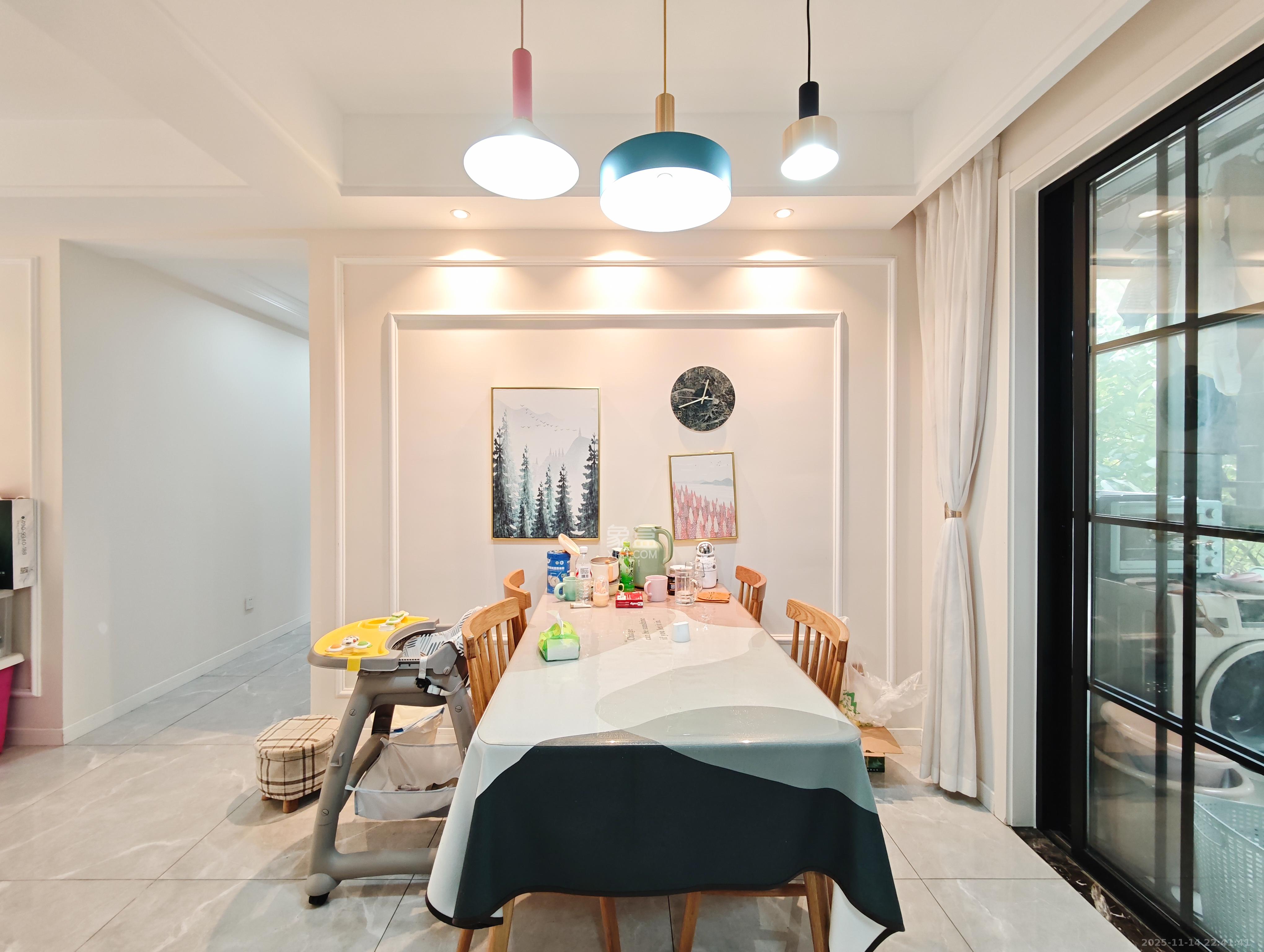 中建嘉和城  3室2厅2卫    98.0万其他