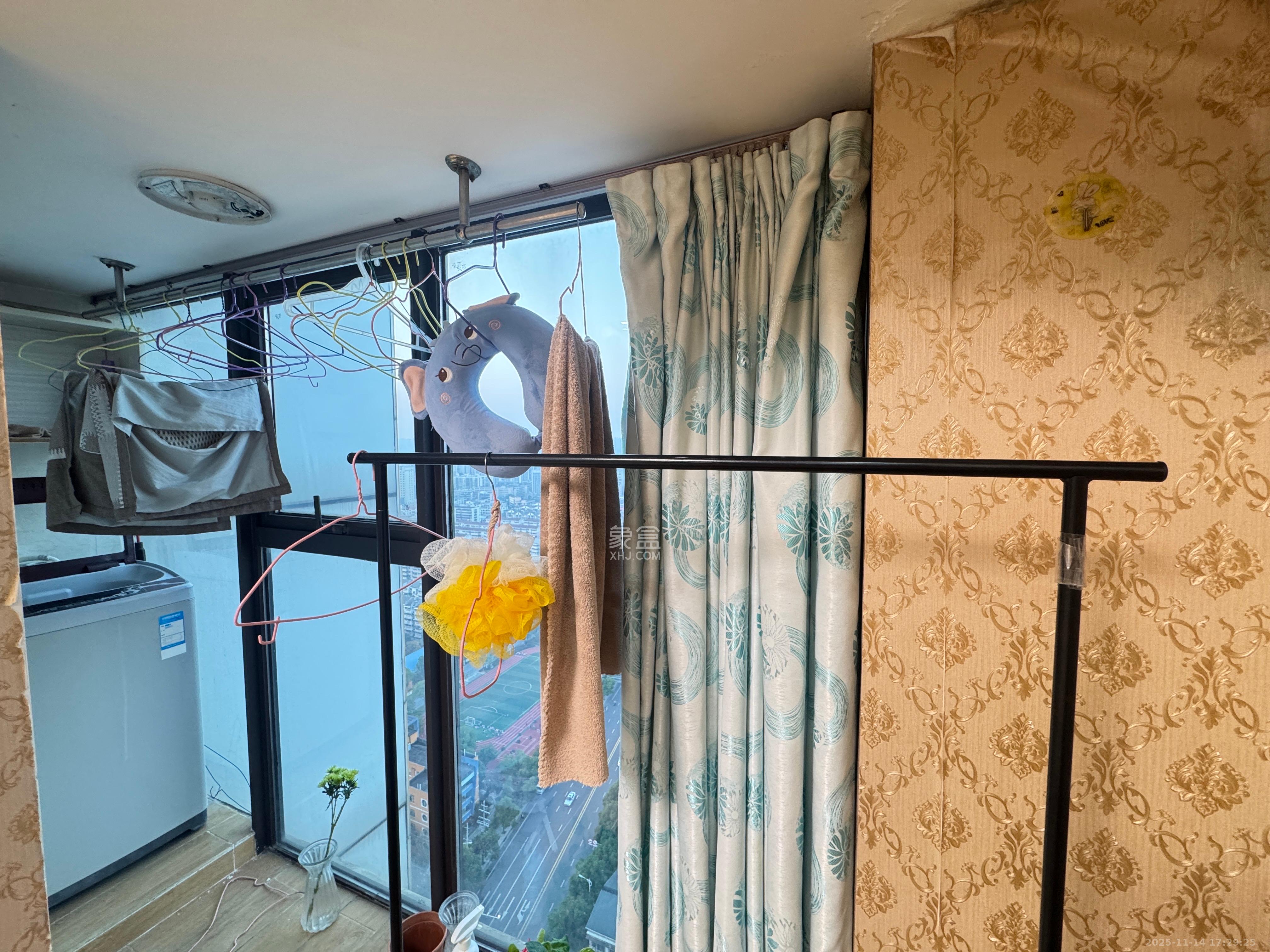 达美D6区 1室1厅1卫 1900.0元/月 达美D6区 1室1厅1卫 1900.0元/月室内图