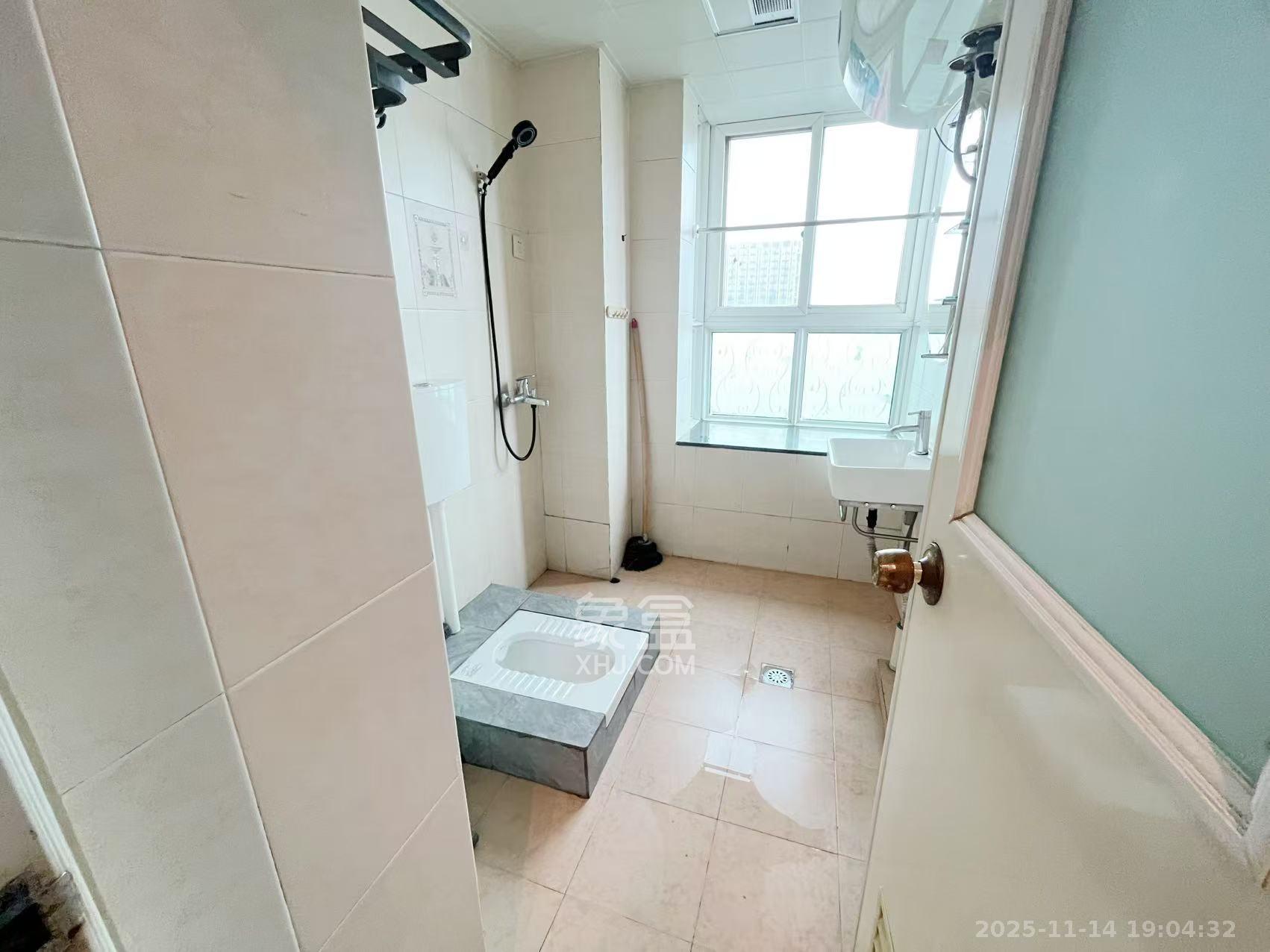 兴威名城  2室2厅1卫    2200.0元/月室内图