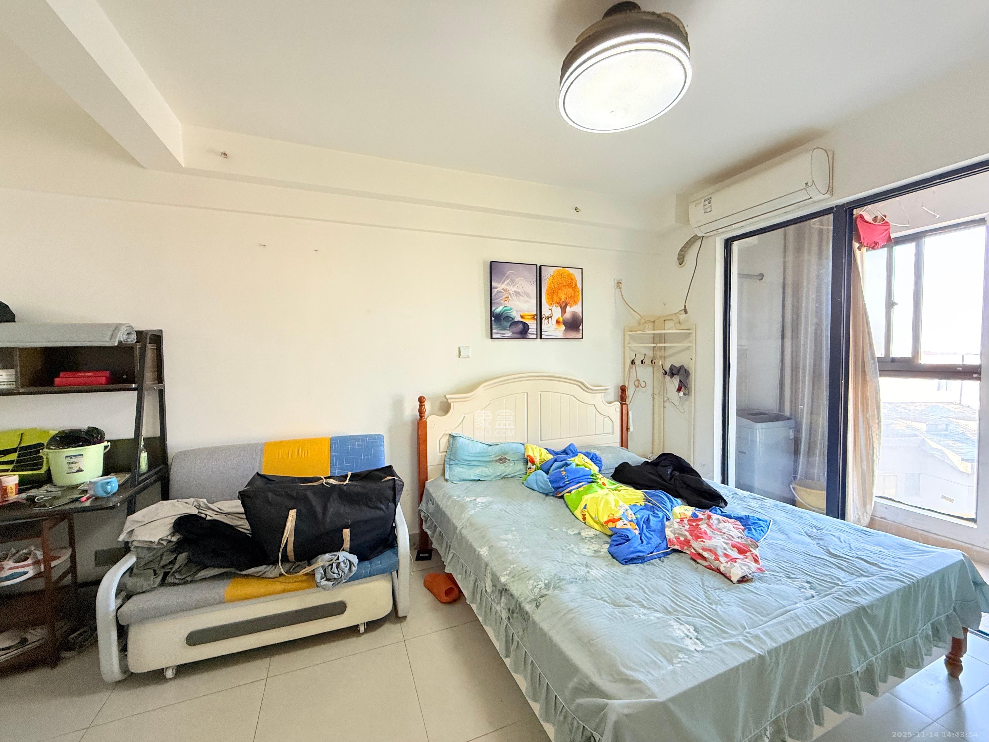 鑫远微中心  1室1厅1卫    1200.0元/月室内图