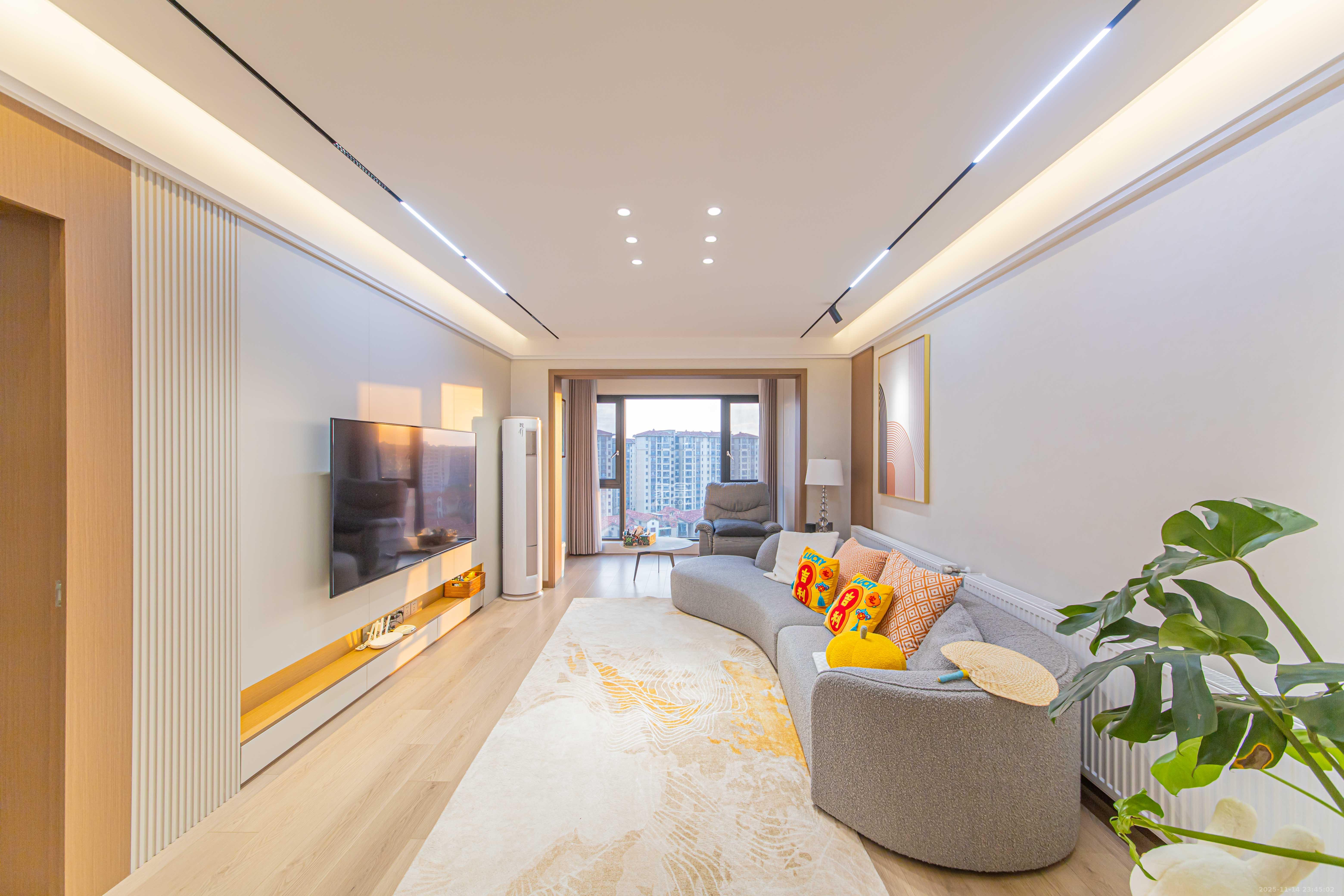 长沙美的梧桐庄园 3室2厅2卫 158.0万 长沙美的梧桐庄园 3室2厅2卫 158.0万客厅