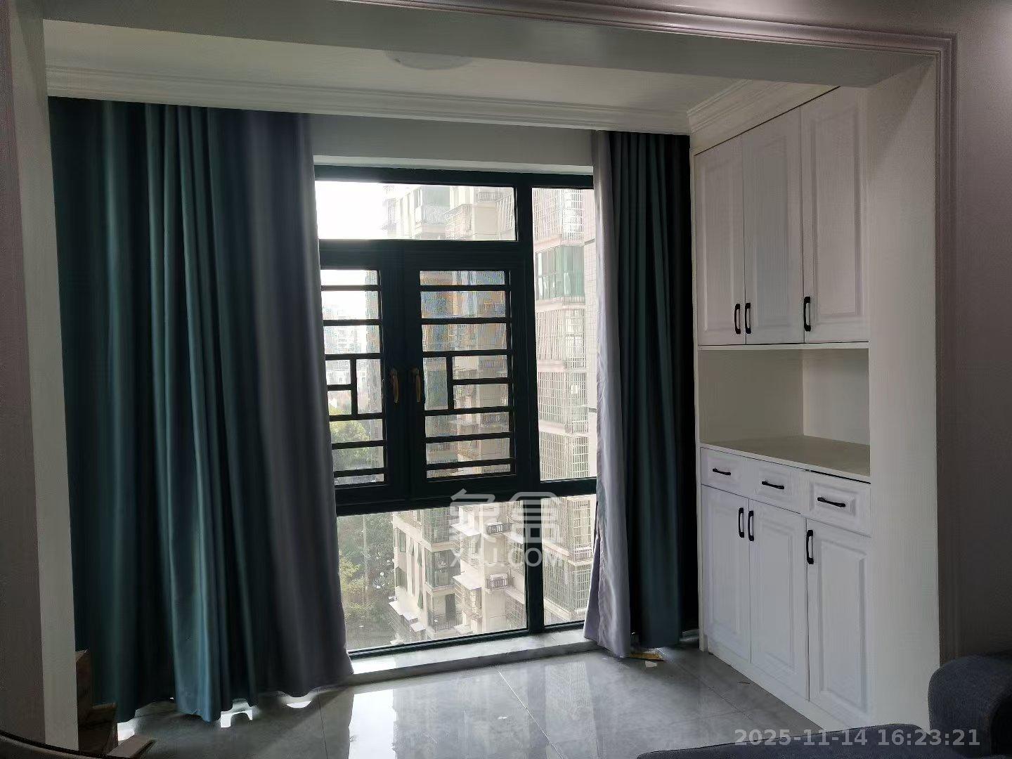 西韵佳苑  4室2厅2卫    3200.0元/月室内图