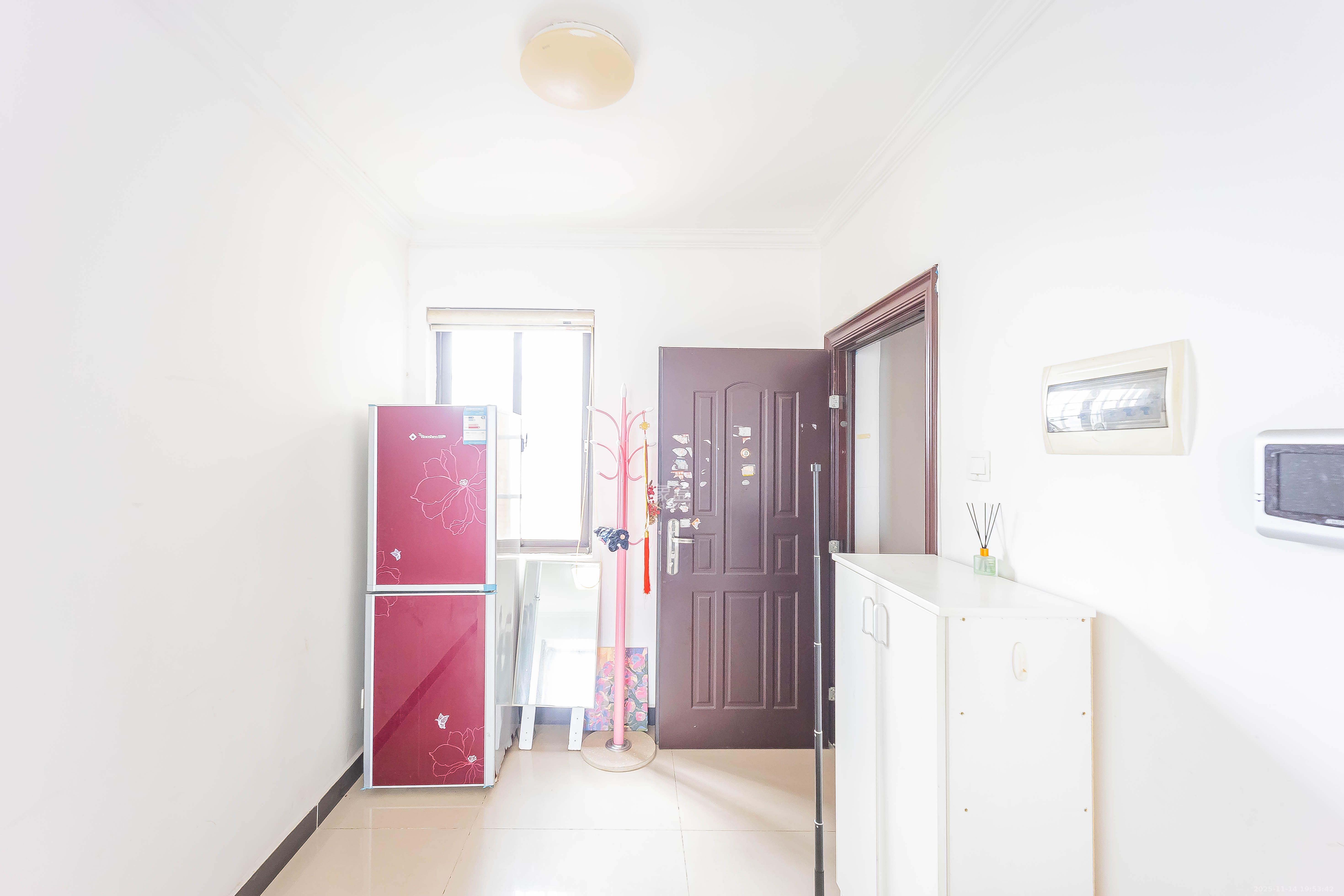 晨兴家园 1室1厅1卫 2100.0元/月 晨兴家园 1室1厅1卫 2100.0元/月室内图