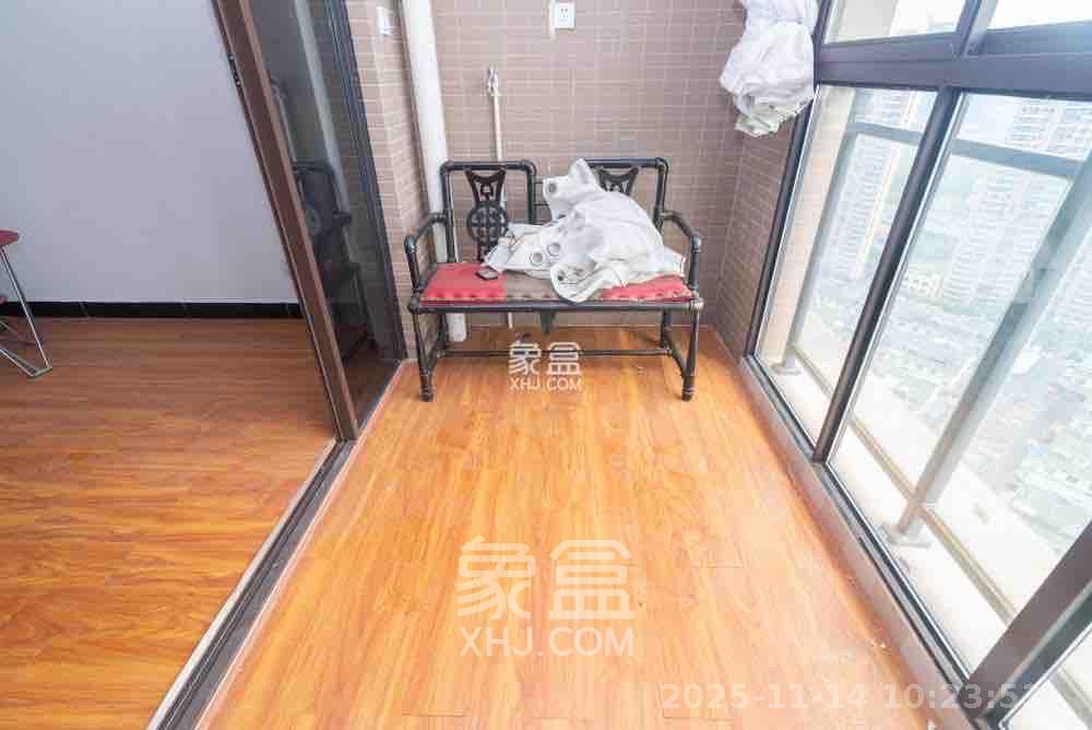 海洋半岛（月珑湾）  3室2厅1卫    2300.0元/月室内图