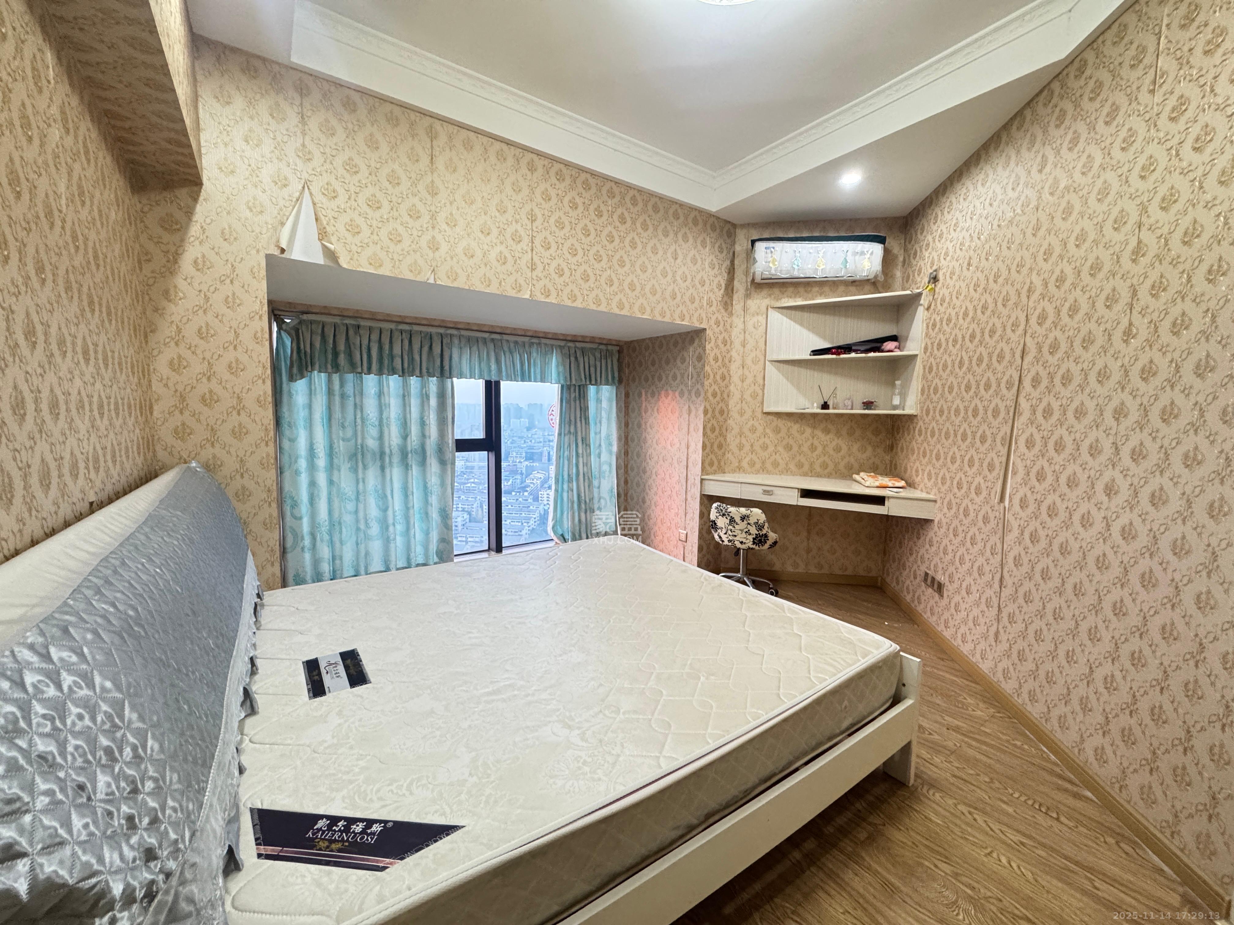 达美D6区 1室1厅1卫 1900.0元/月 达美D6区 1室1厅1卫 1900.0元/月室内图