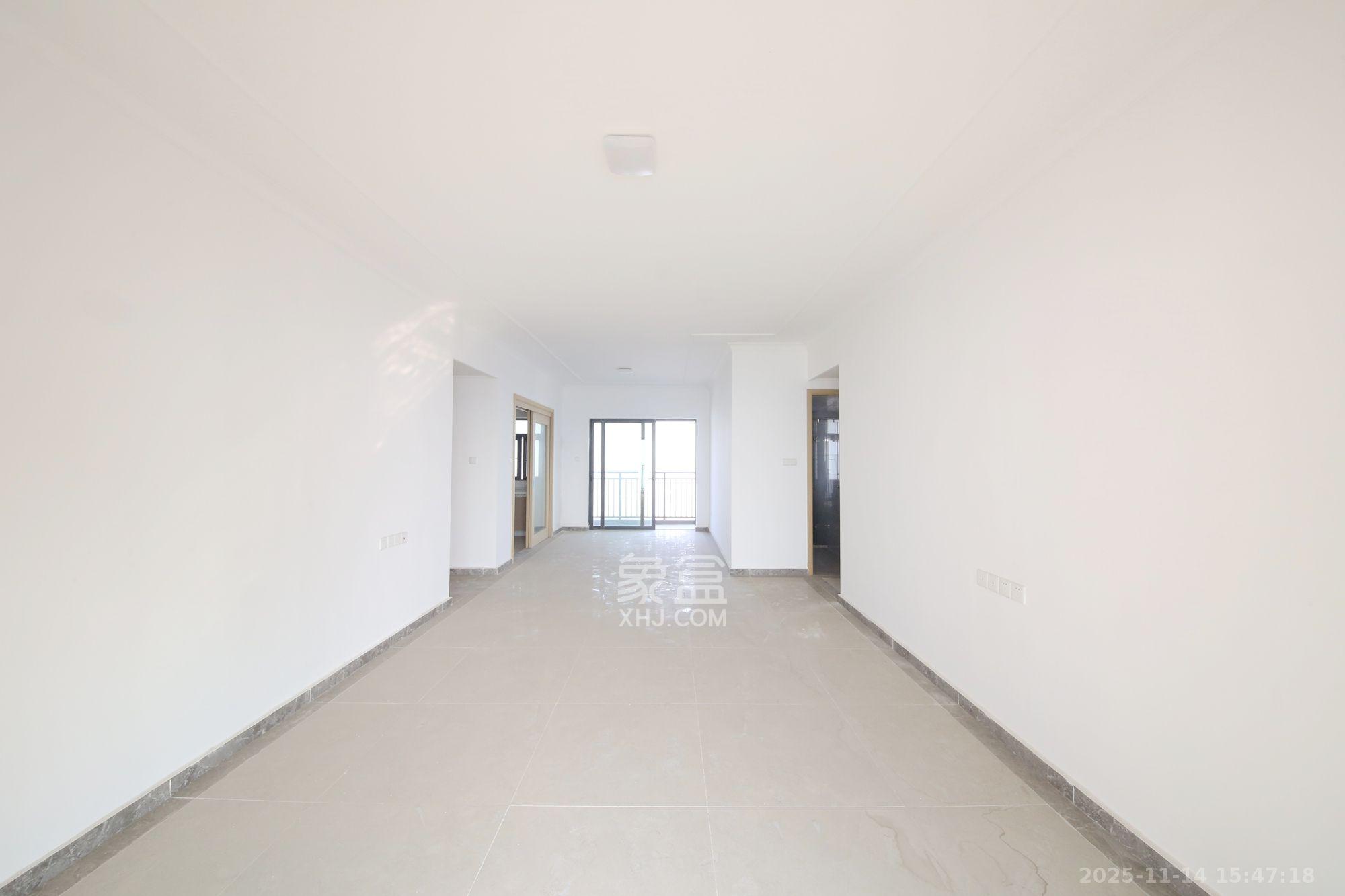 富力芙蓉新天地  4室2厅1卫    3500.0元/月室内图