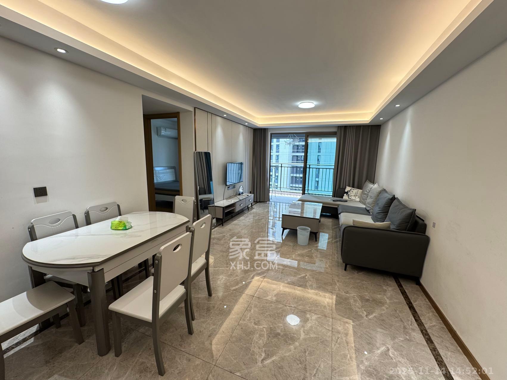 旭辉雨花郡  3室2厅2卫    3600.0元/月室内图