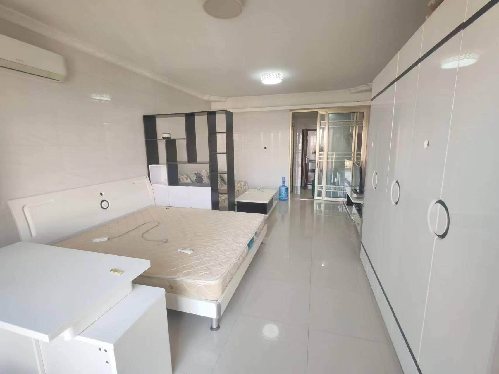 尚书房 1室1厅1卫 1200.0元/月 尚书房 1室1厅1卫 1200.0元/月室内图