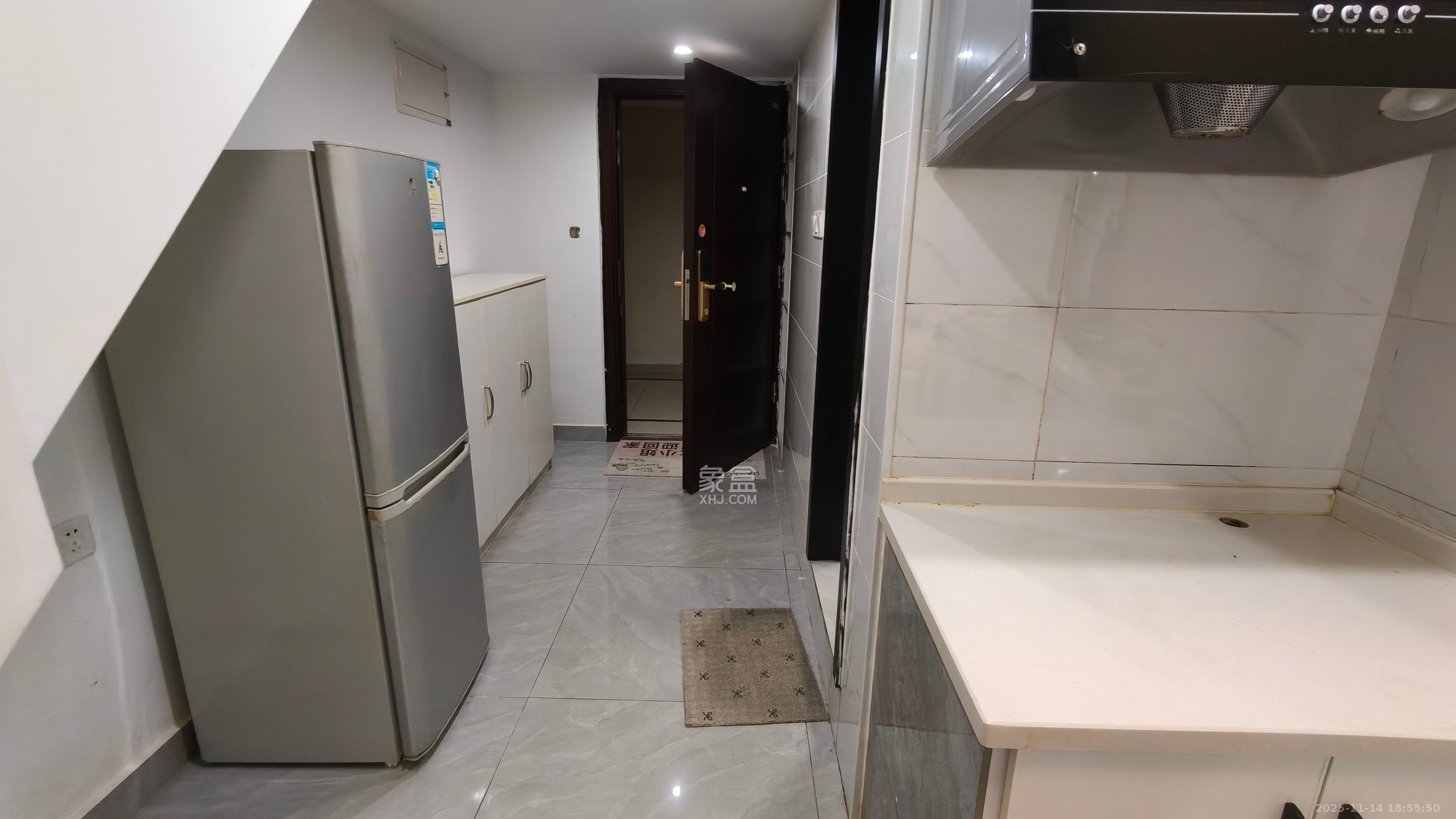 新长海漓湘悦  1室0厅0卫    1700.0元/月室内图