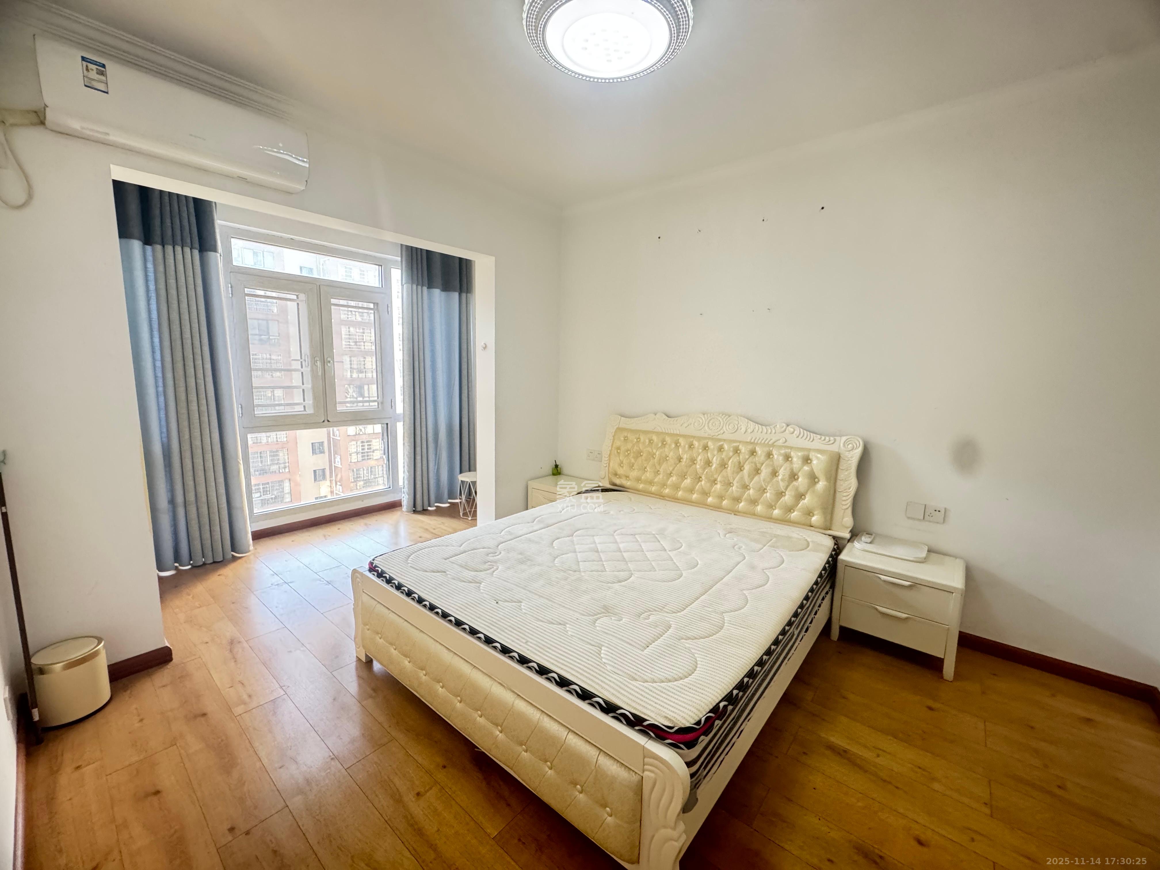 楚天世纪城东苑 3室2厅2卫 1900.0元/月 楚天世纪城东苑 3室2厅2卫 1900.0元/月室内图