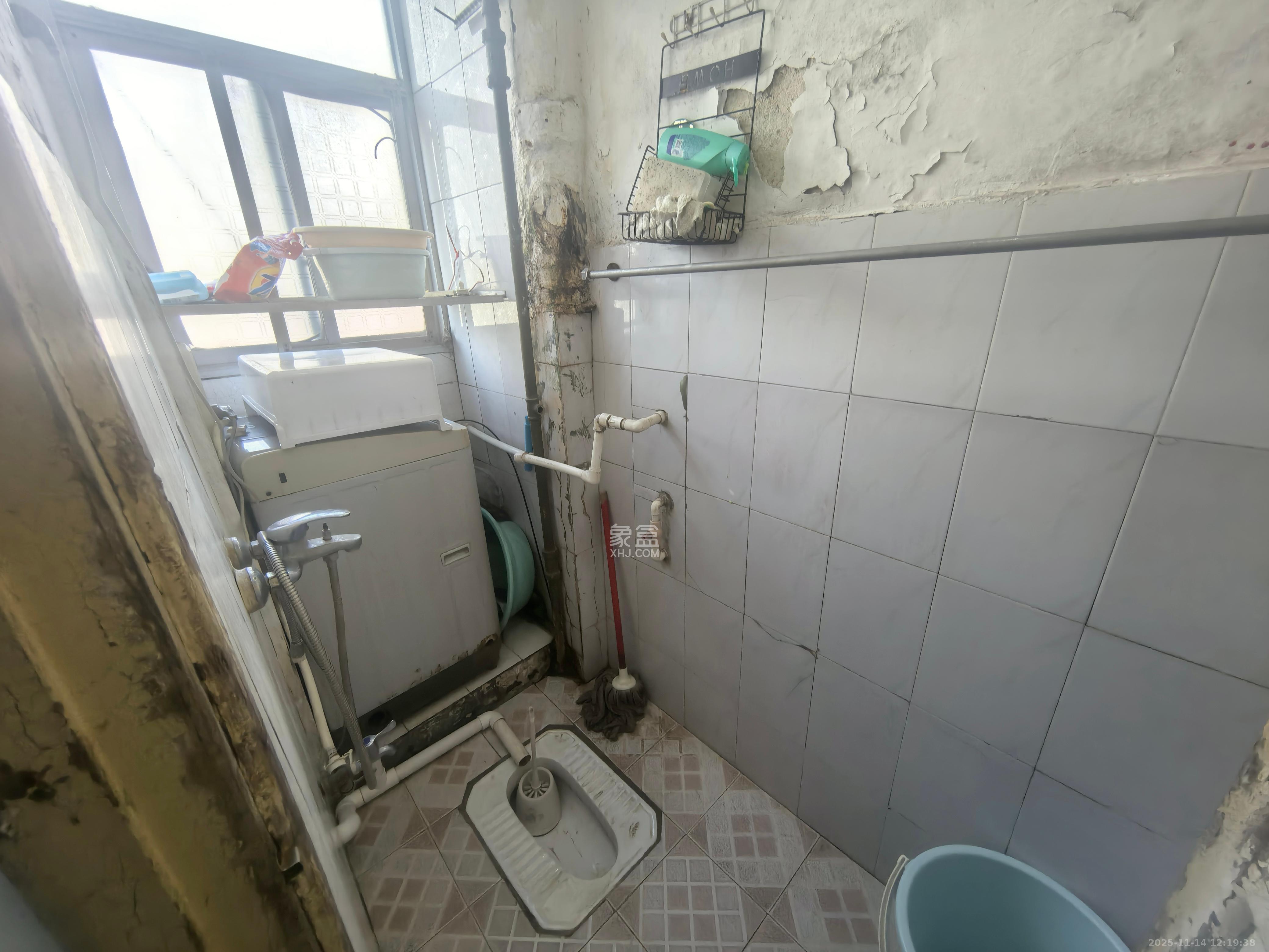 宝塔山私房散盘  1室0厅0卫    1500.0元/月室内图