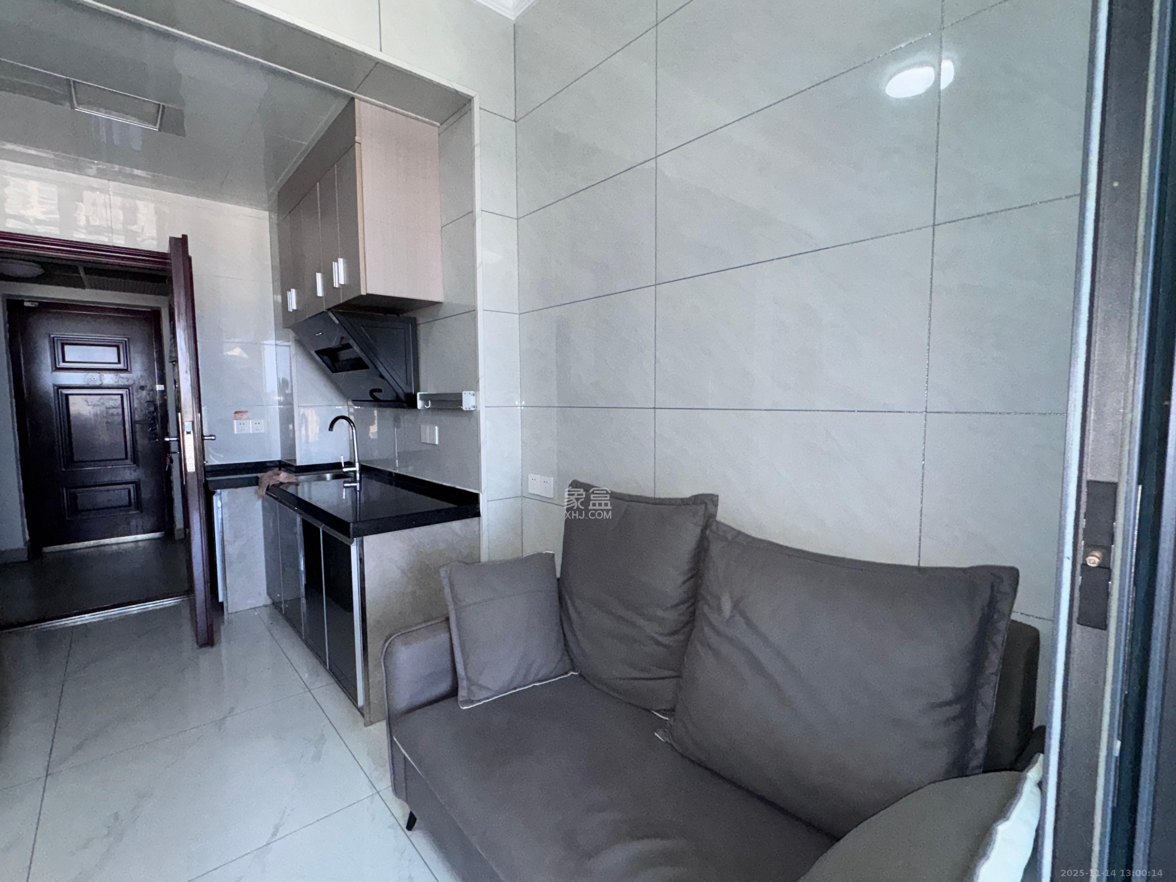 中南国际眼镜城（中伟商业中心）  1室0厅0卫    1200.0元/月室内图