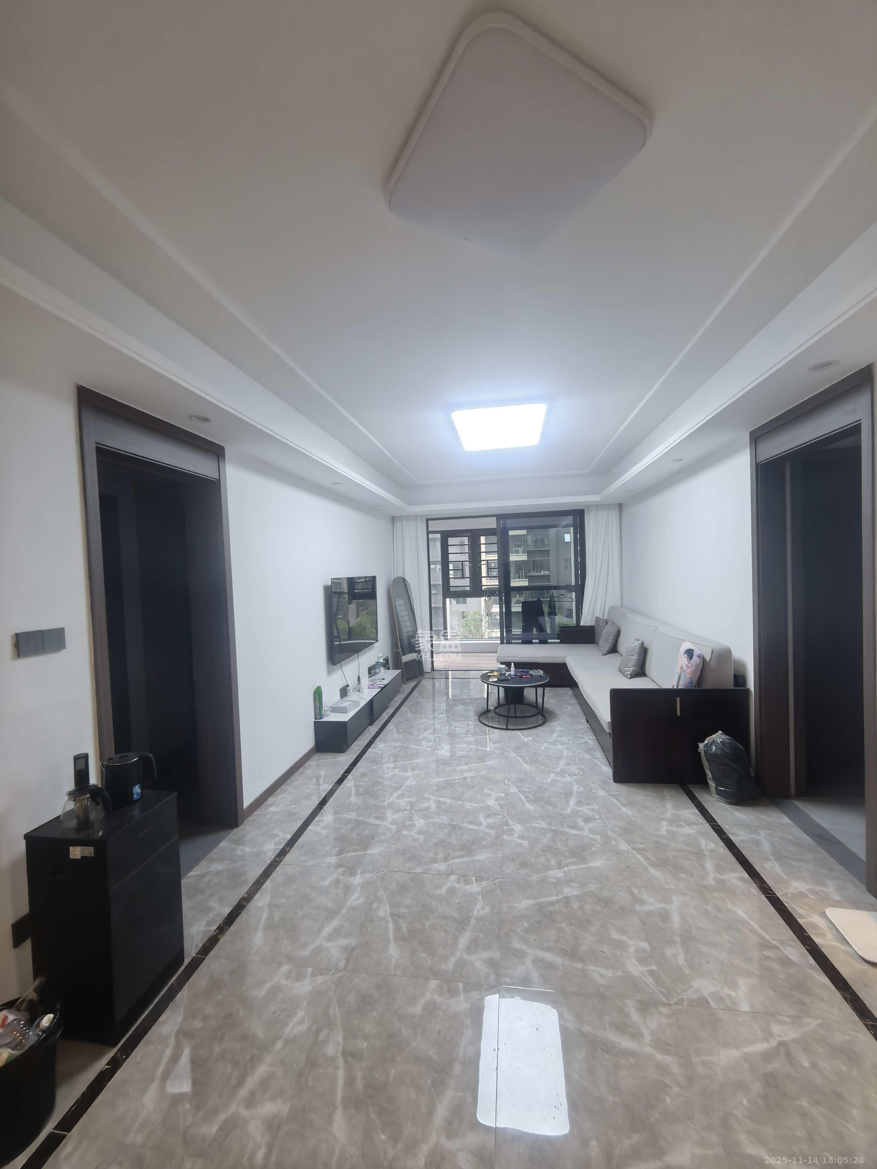 绿地V岛 3室2厅1卫 3400.0元/月 绿地V岛 3室2厅1卫 3400.0元/月室内图