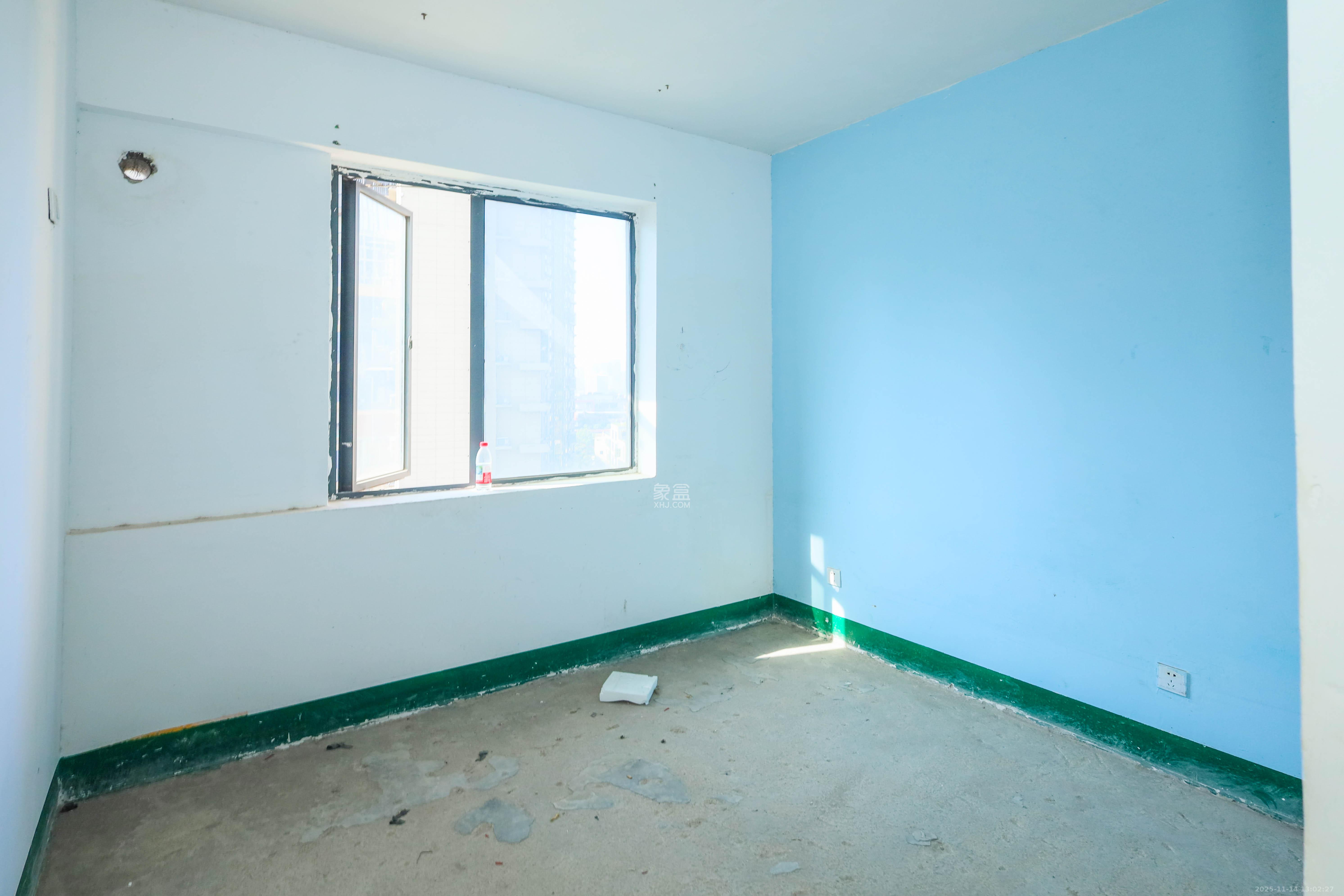 骑龙大街(骑龙苑) 3室2厅2卫 78.0万 骑龙大街(骑龙苑) 3室2厅2卫 78.0万卧室