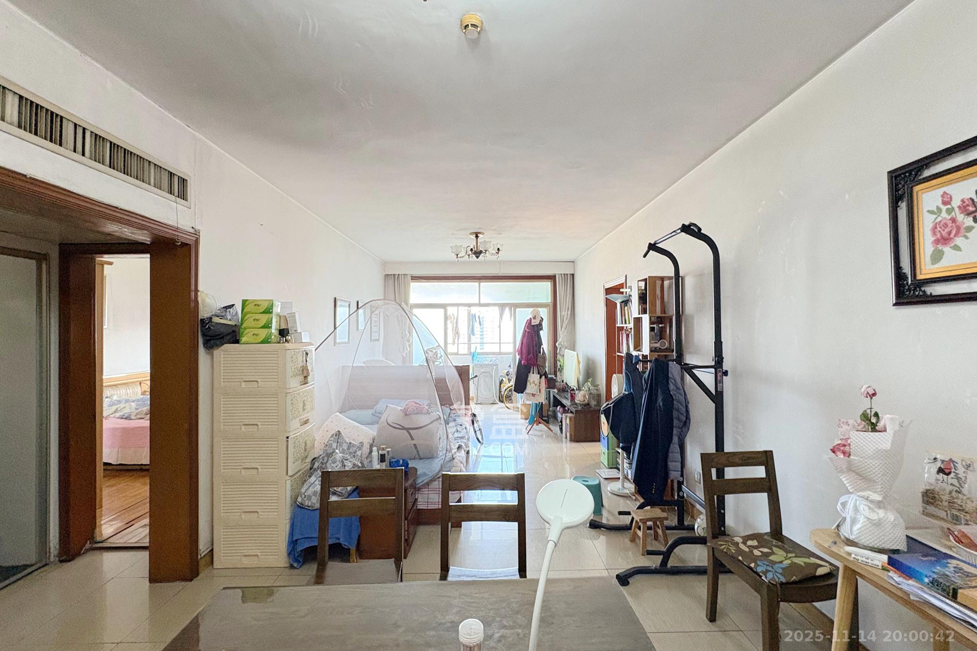 铁银大厦  2室2厅1卫    85.0万