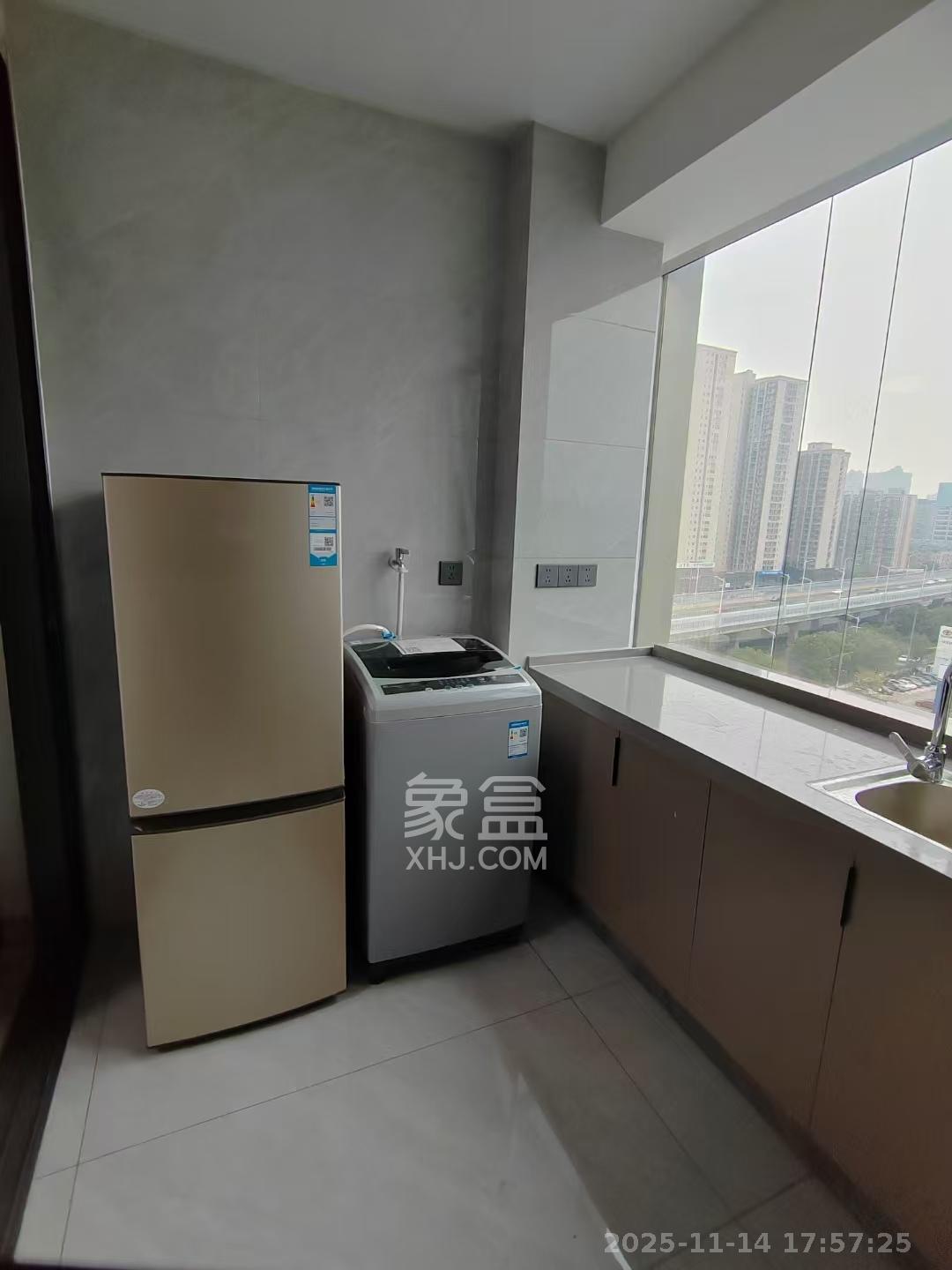 卓越伊景寓  1室1厅1卫    1500.0元/月室内图