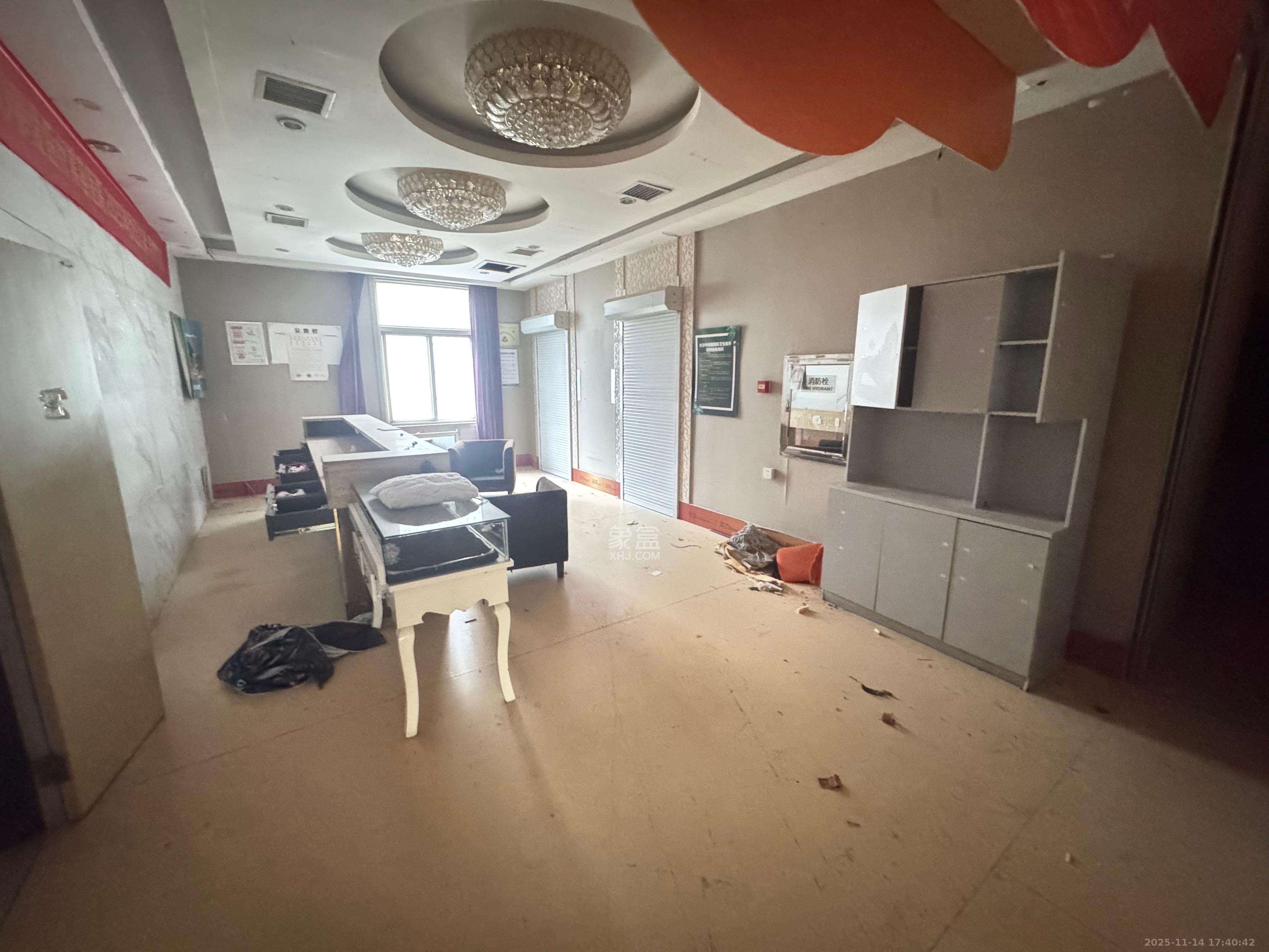 湘农大厦   1059.37㎡      92000.0元/月室内图