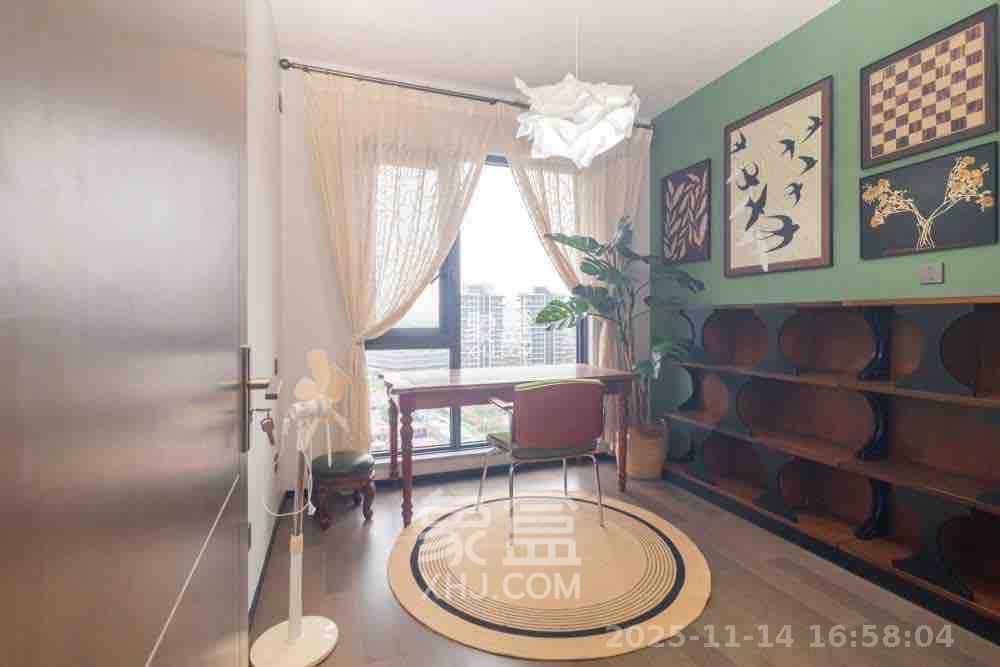 美的云樾  4室1厅2卫    6000.0元/月室内图