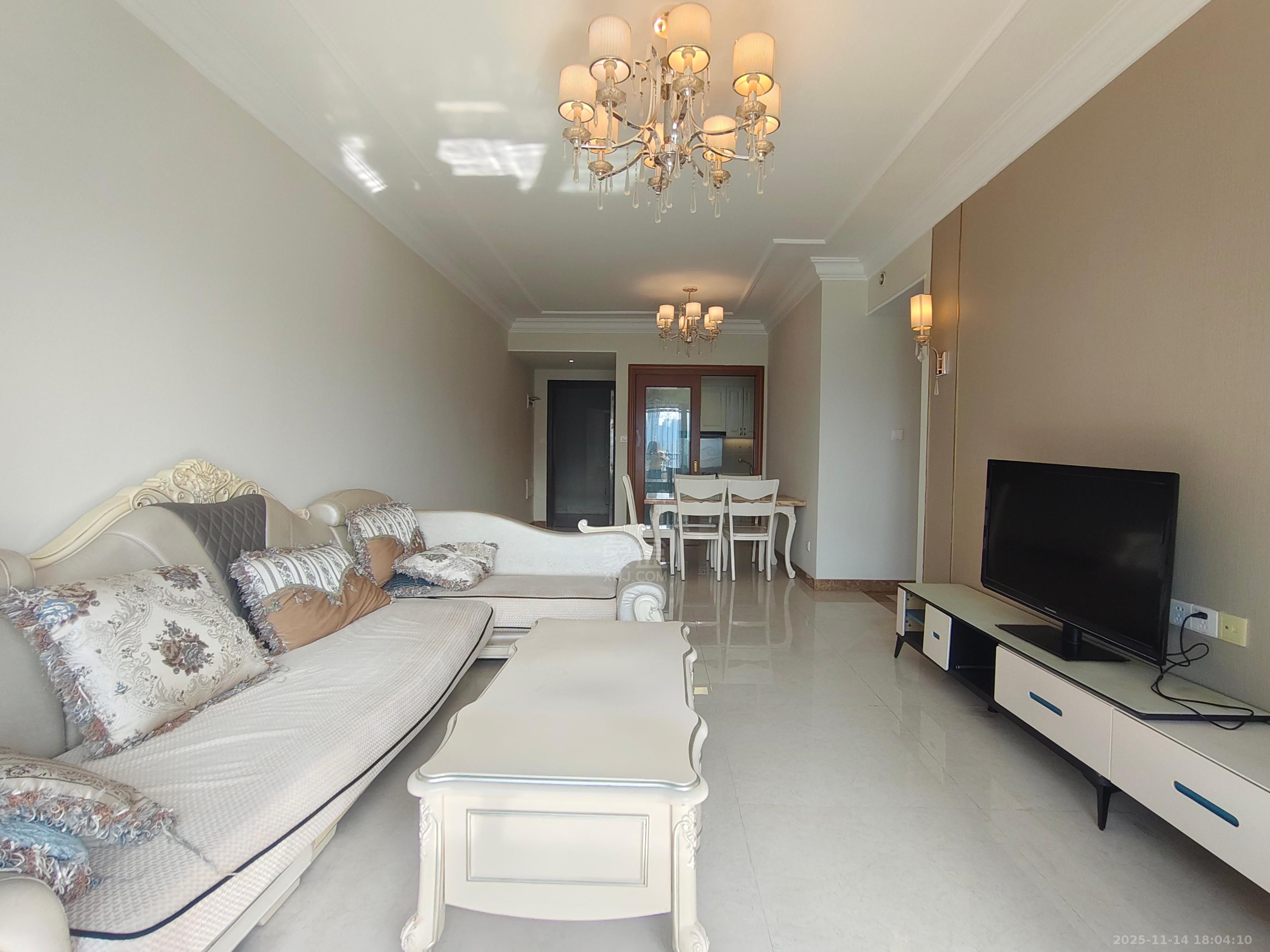 恒大林溪郡  3室2厅2卫    1700.0元/月室内图