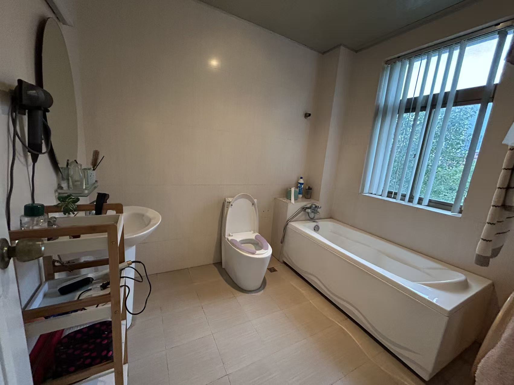 欣佳花园 4室2厅2卫 70.0万 欣佳花园 4室2厅2卫 70.0万室内图