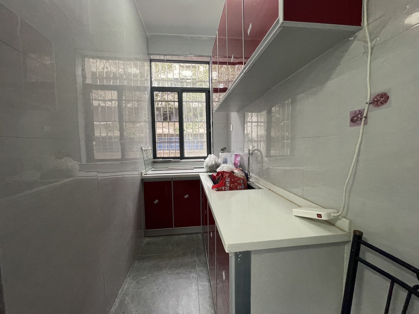 市委大院  3室2厅1卫    80.0万室内图