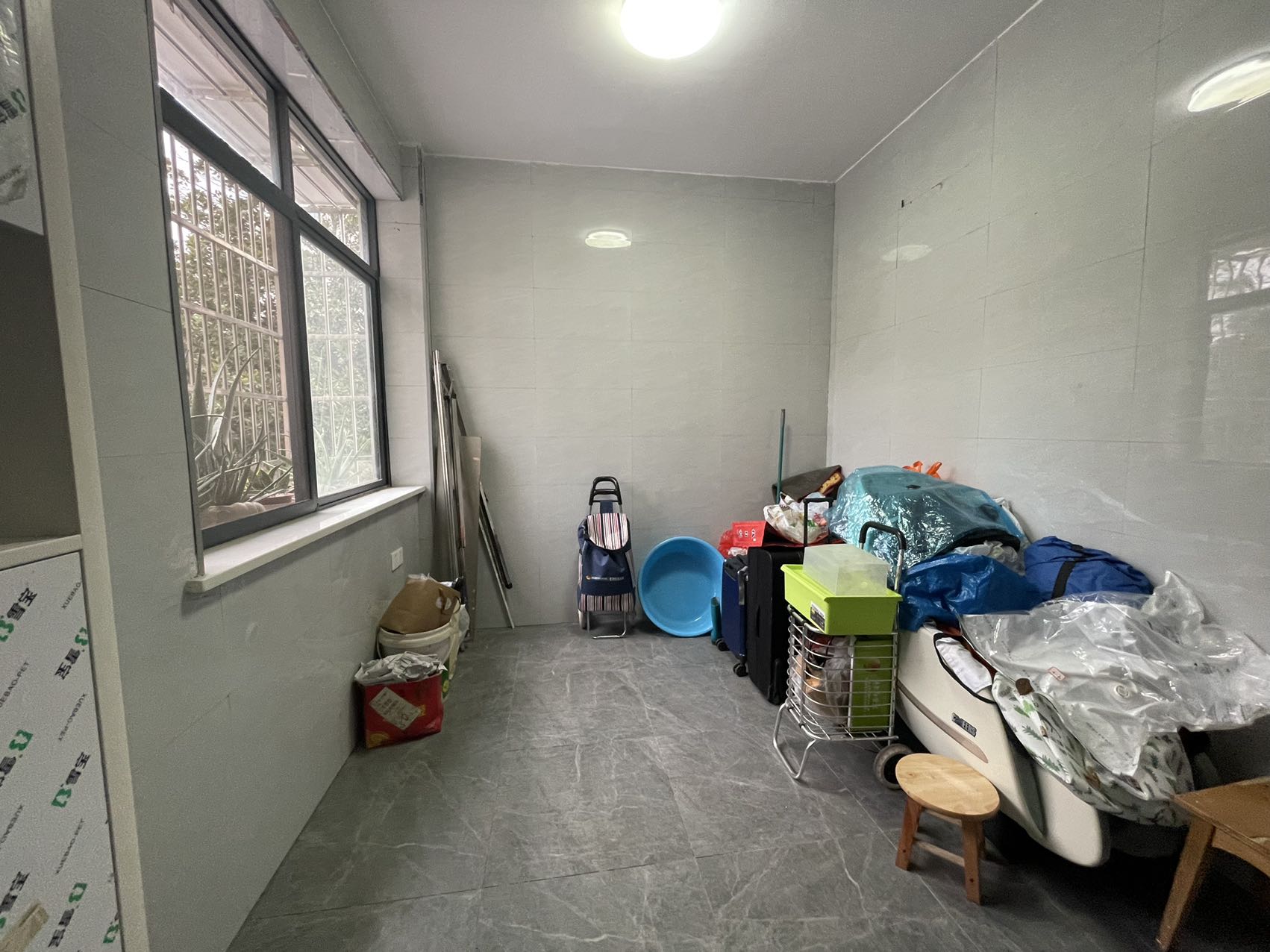 市委大院  3室2厅1卫    80.0万室内图