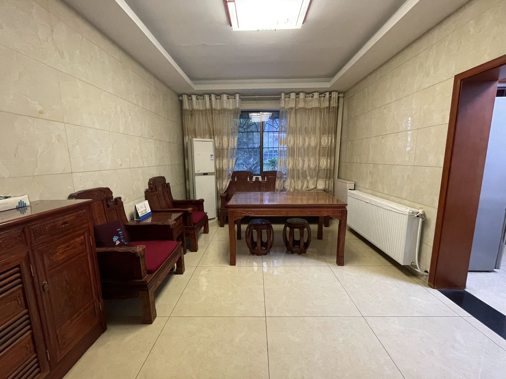 市委大院 3室2厅1卫 80.0万 市委大院 3室2厅1卫 80.0万室内图