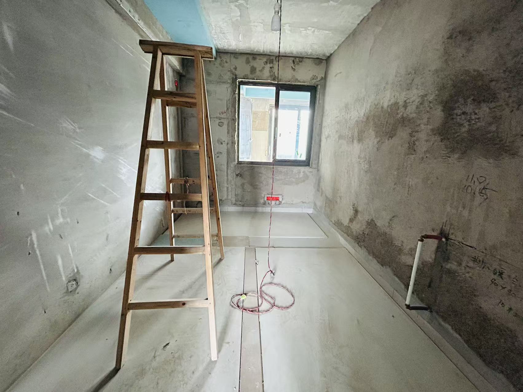 长房湘江府  4室2厅2卫    139.0万室内图