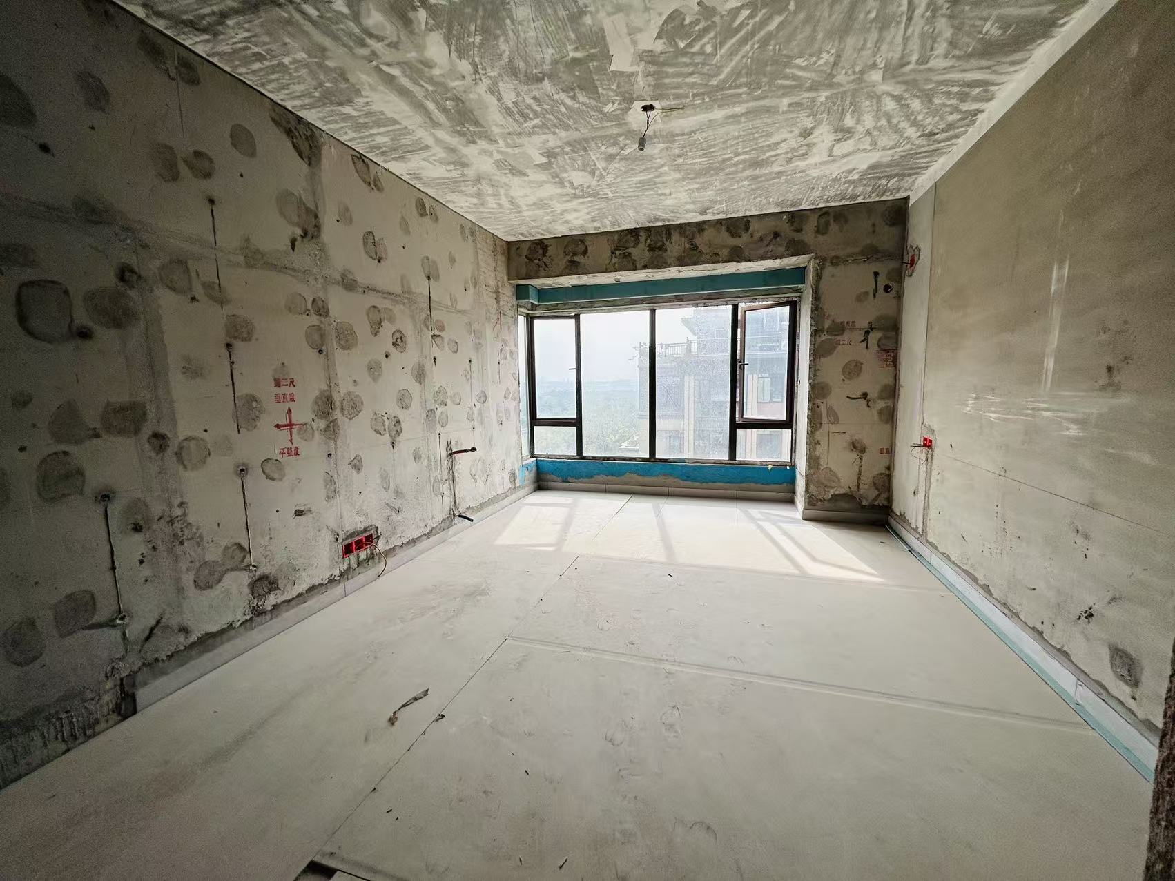 长房湘江府  4室2厅2卫    139.0万室内图