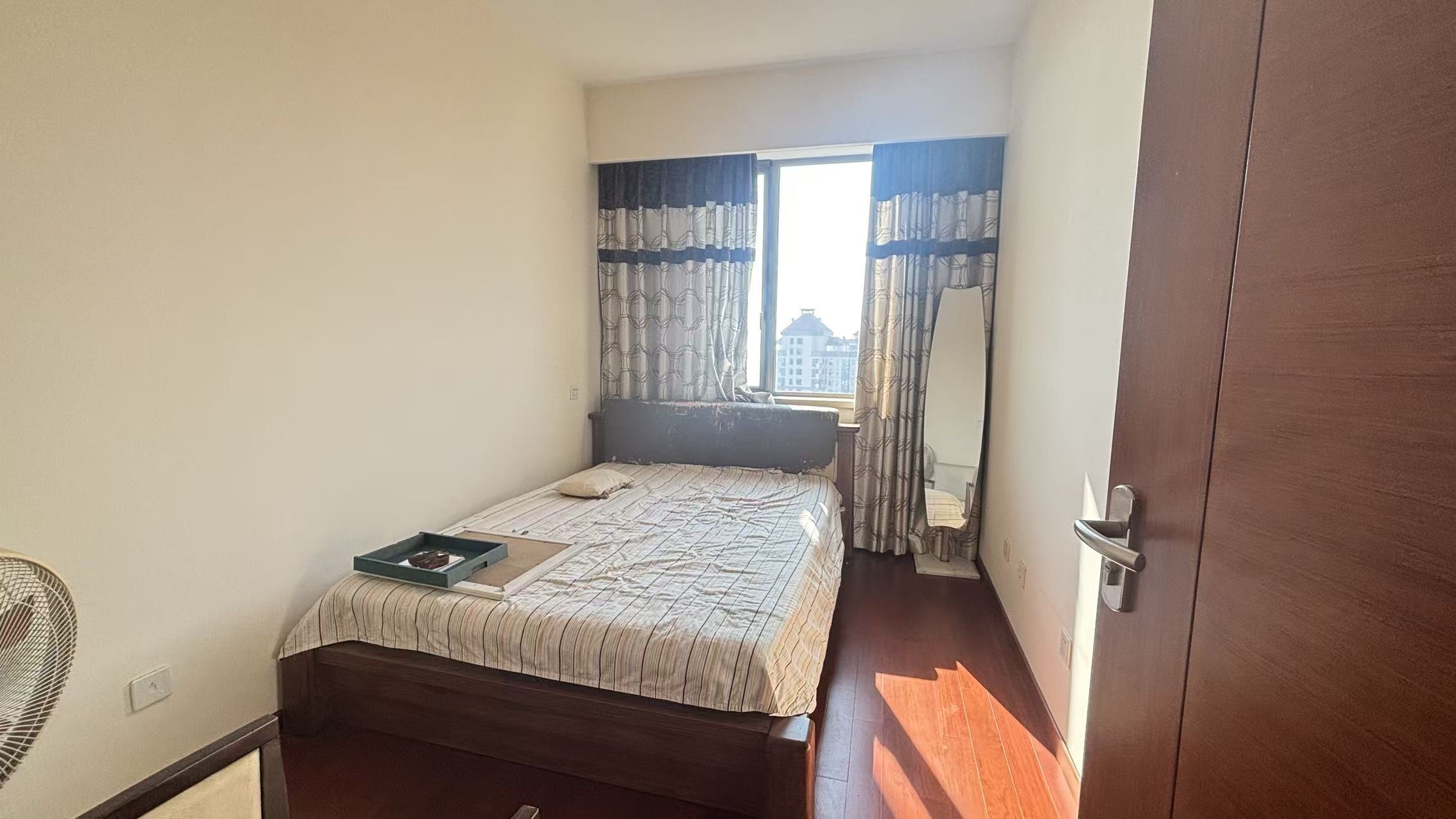 晋合湘水湾一期  3室2厅2卫    82.0万室内图