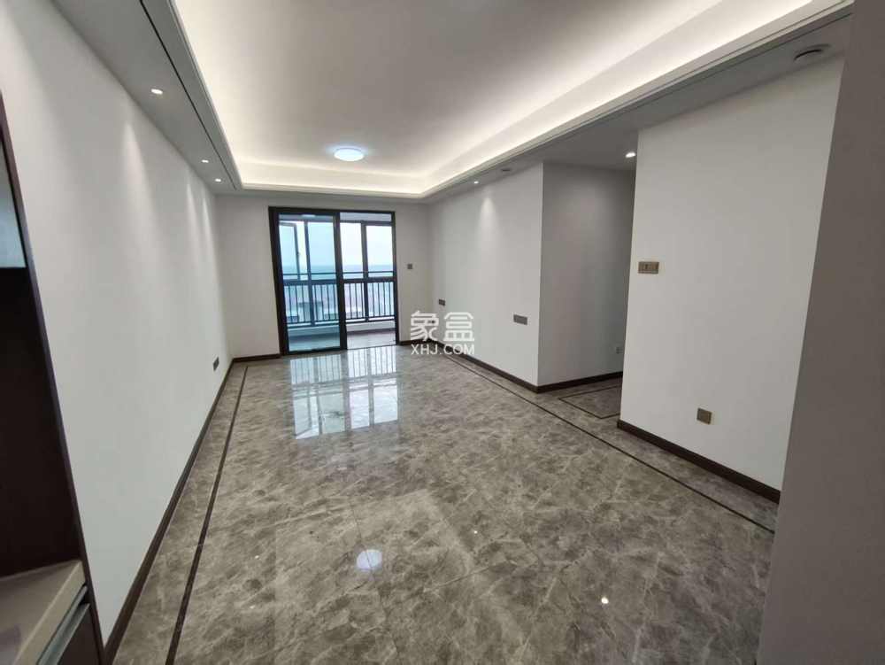 城际空间站  3室2厅2卫    53.0万