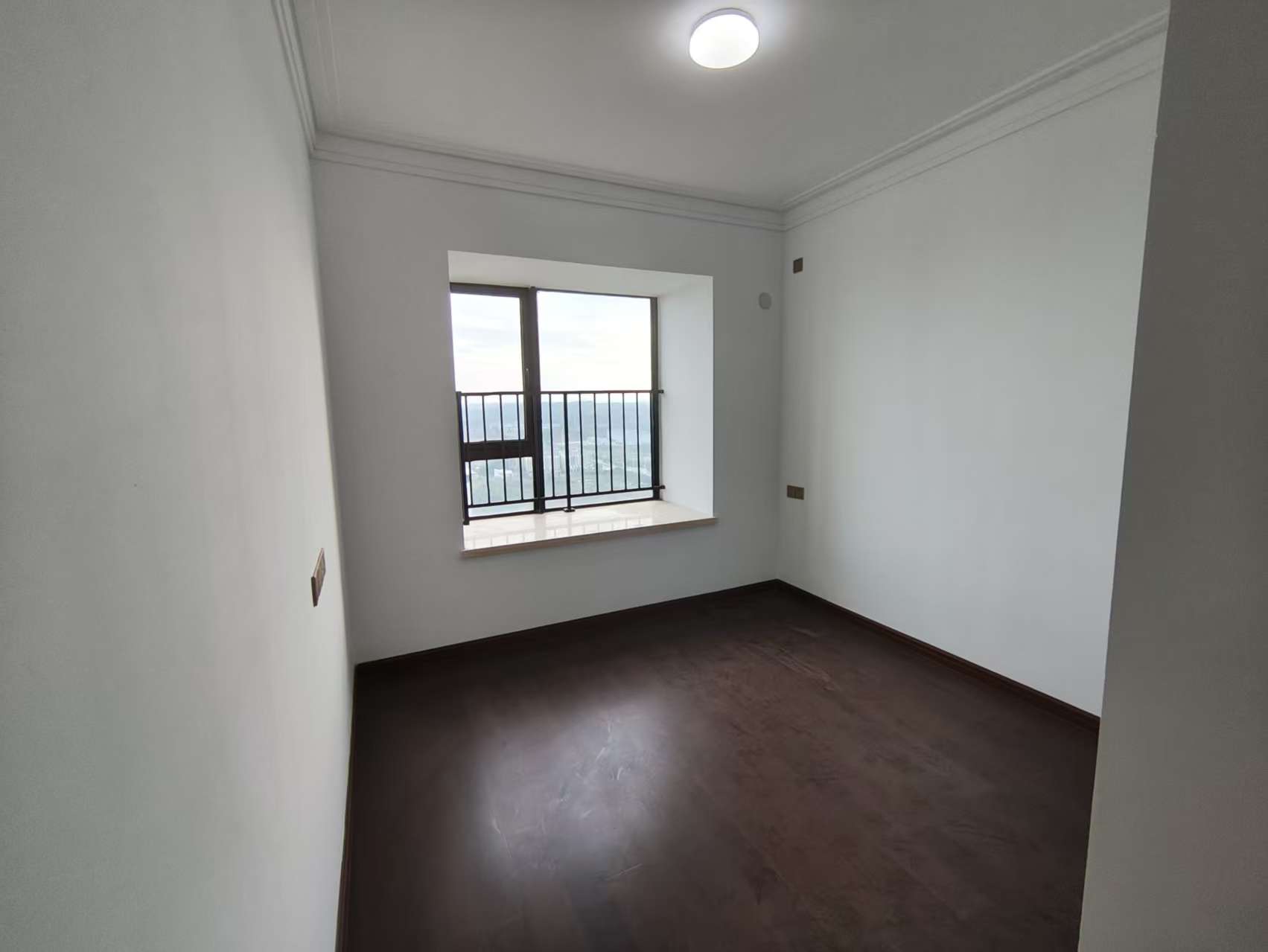 城际空间站  3室2厅2卫    53.0万室内图