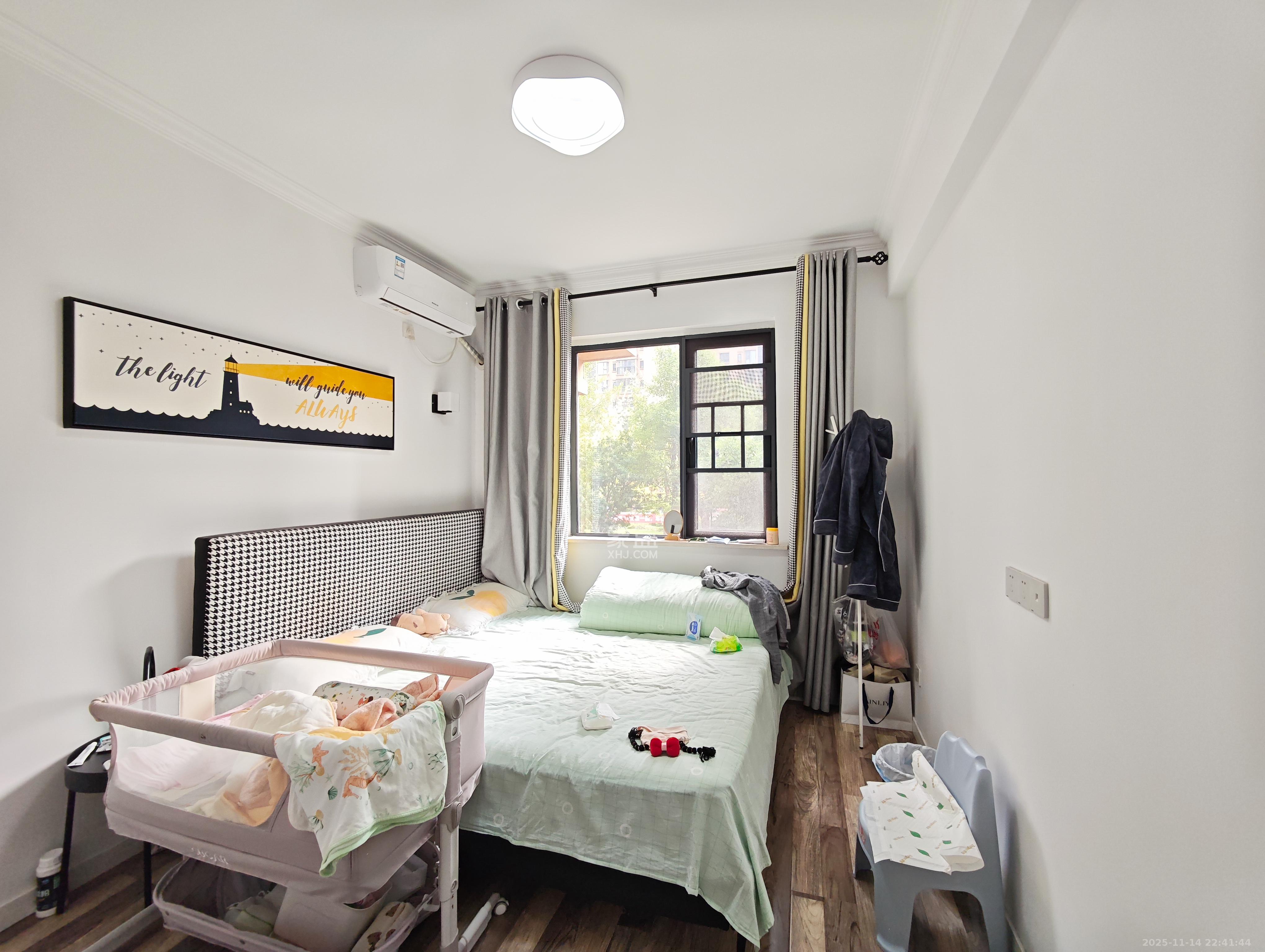 中建嘉和城 3室2厅2卫 98.0万 中建嘉和城 3室2厅2卫 98.0万卧室