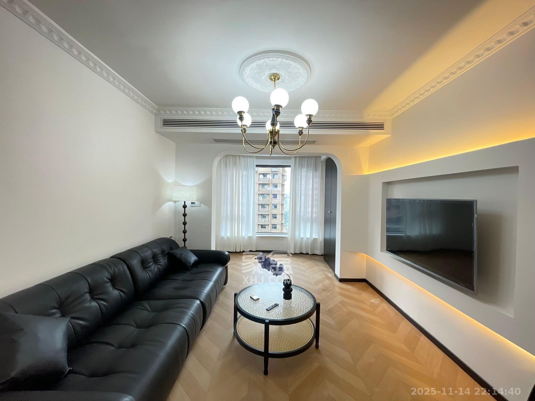 嘉雨东苑 2室1厅1卫 4000.0元/月 嘉雨东苑 2室1厅1卫 4000.0元/月室内图